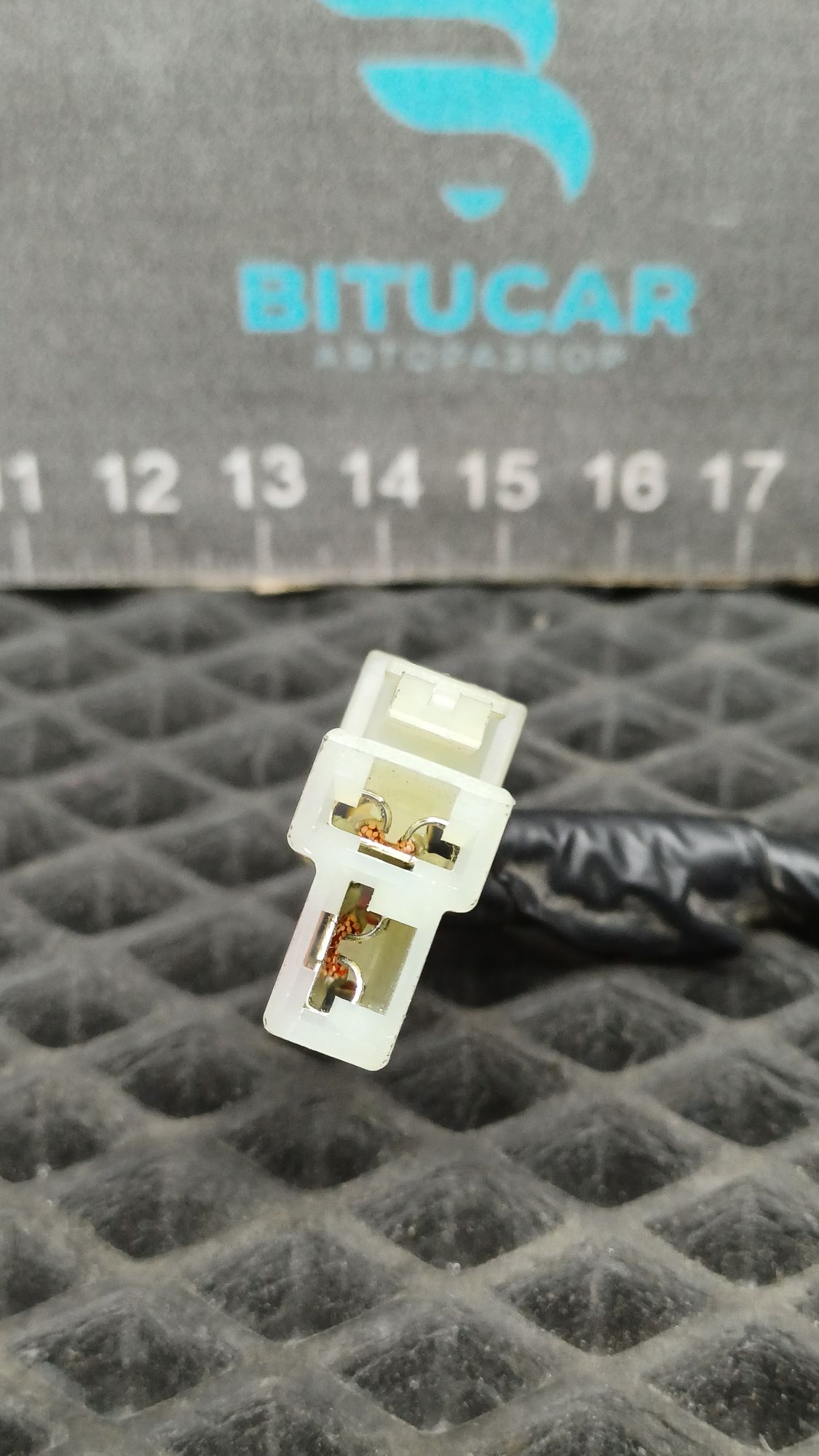 https://ycs.partsauto.market/partsauto-images/thmbs/userImages/c8f07ba63eb5b2f0f6006ea854bf8f7d/part/5a477cc3-bf73-4fa4-a681-192c6955eefb_1777531851089.jpg