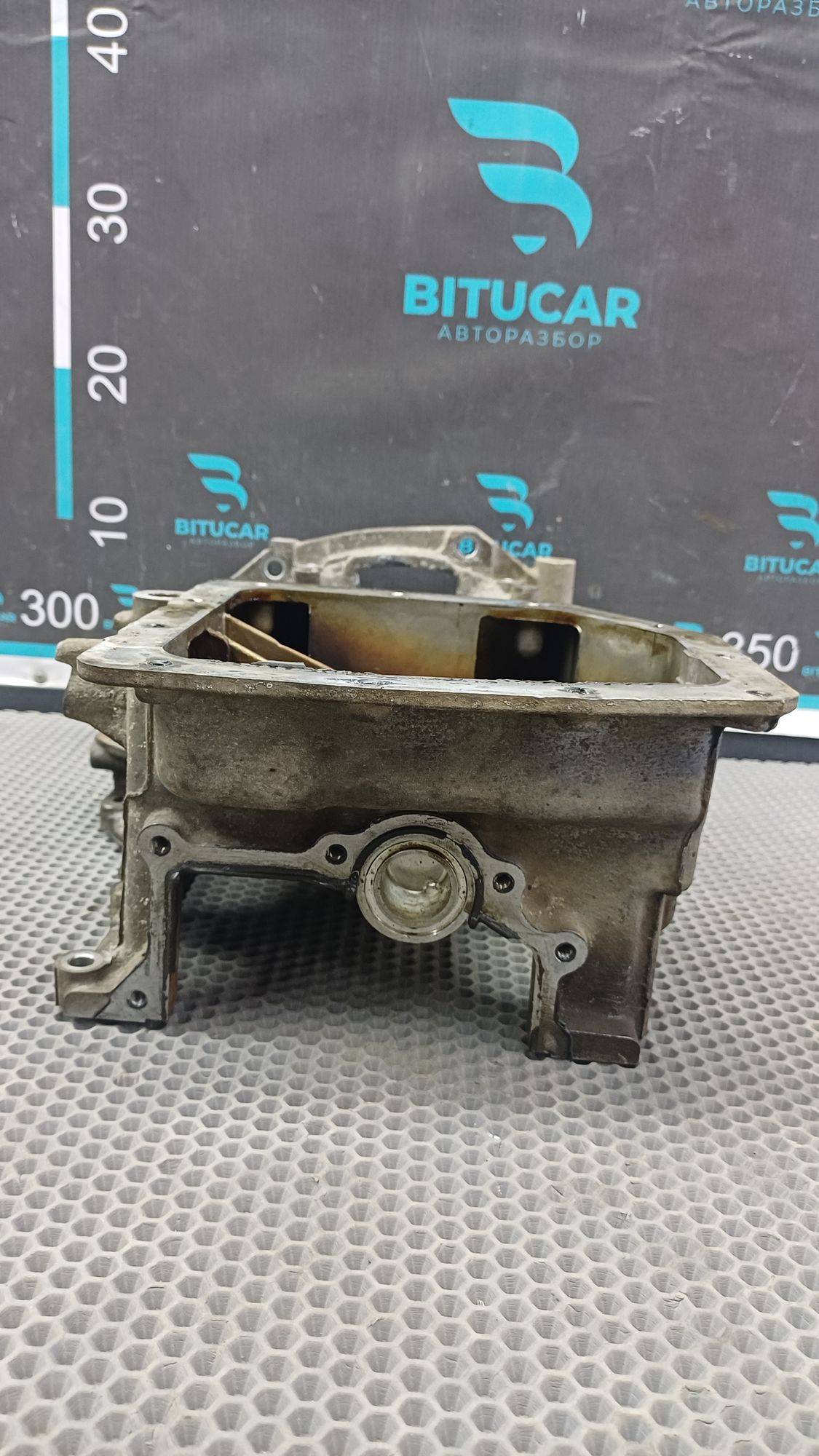 https://ycs.partsauto.market/partsauto-images/thmbs/userImages/c8f07ba63eb5b2f0f6006ea854bf8f7d/part/5ae336a9-615b-4c37-bf7e-34e0c39fdc5e_1777200703617.jpg