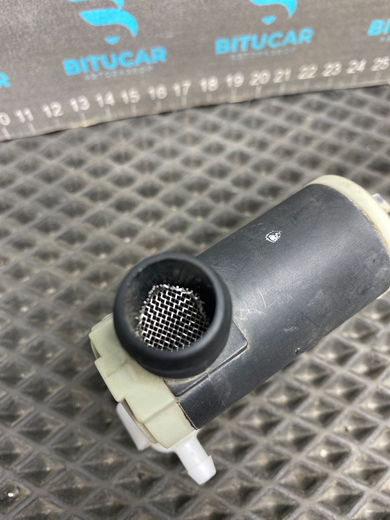 https://ycs.partsauto.market/partsauto-images/thmbs/userImages/c8f07ba63eb5b2f0f6006ea854bf8f7d/part/5b7a1488-35f9-4d4c-baa8-4d74af9557ea_1777552770401.jpg