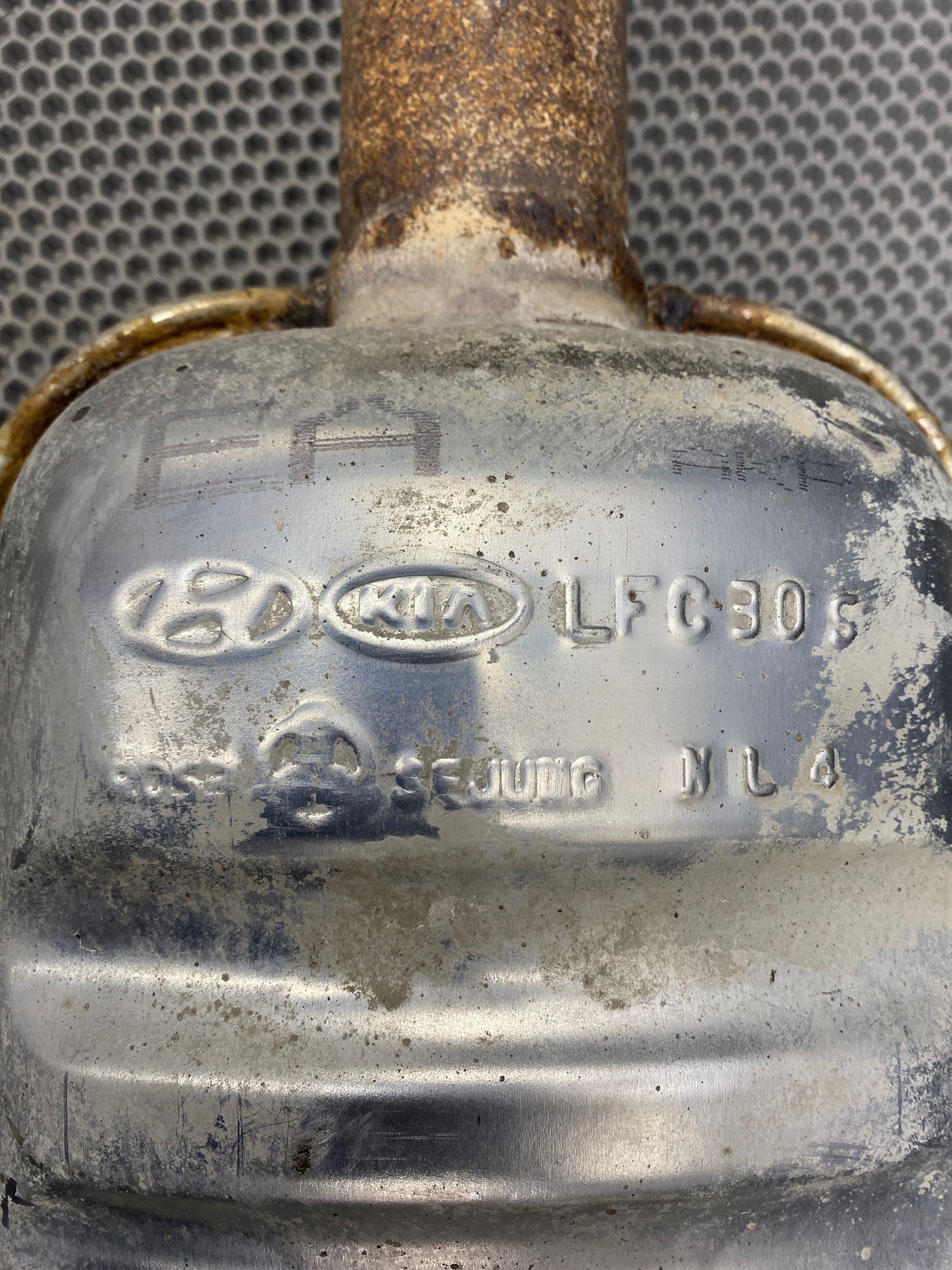 https://ycs.partsauto.market/partsauto-images/thmbs/userImages/c8f07ba63eb5b2f0f6006ea854bf8f7d/part/5b8787ed-fe0d-4bb9-8f65-f7a0405b46d2_1775293970213.jpg