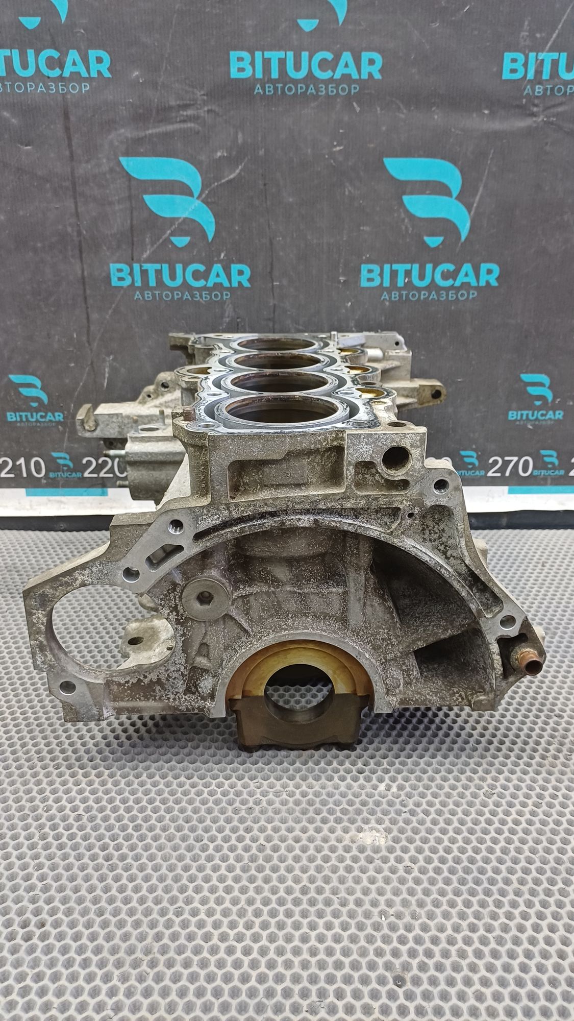 https://ycs.partsauto.market/partsauto-images/thmbs/userImages/c8f07ba63eb5b2f0f6006ea854bf8f7d/part/5bc5ee3f-548e-4dbb-bc49-3d0f859a7a78_1777190073379.jpg