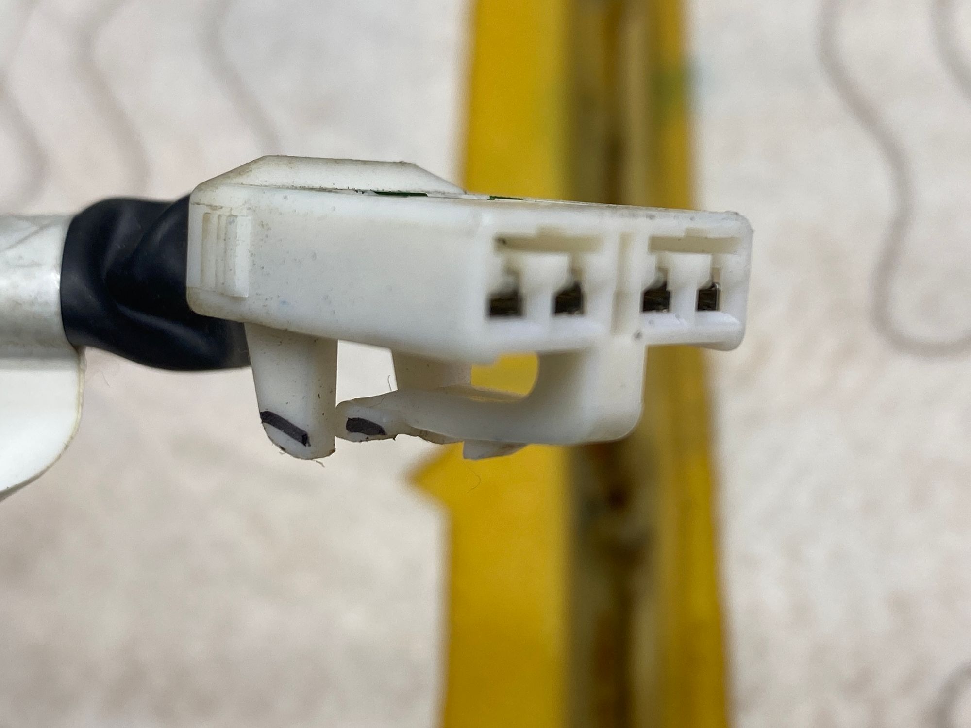 https://ycs.partsauto.market/partsauto-images/thmbs/userImages/c8f07ba63eb5b2f0f6006ea854bf8f7d/part/5c0762b2-7268-499c-8e8a-d1b9b45e36eb_1777037581995.jpg