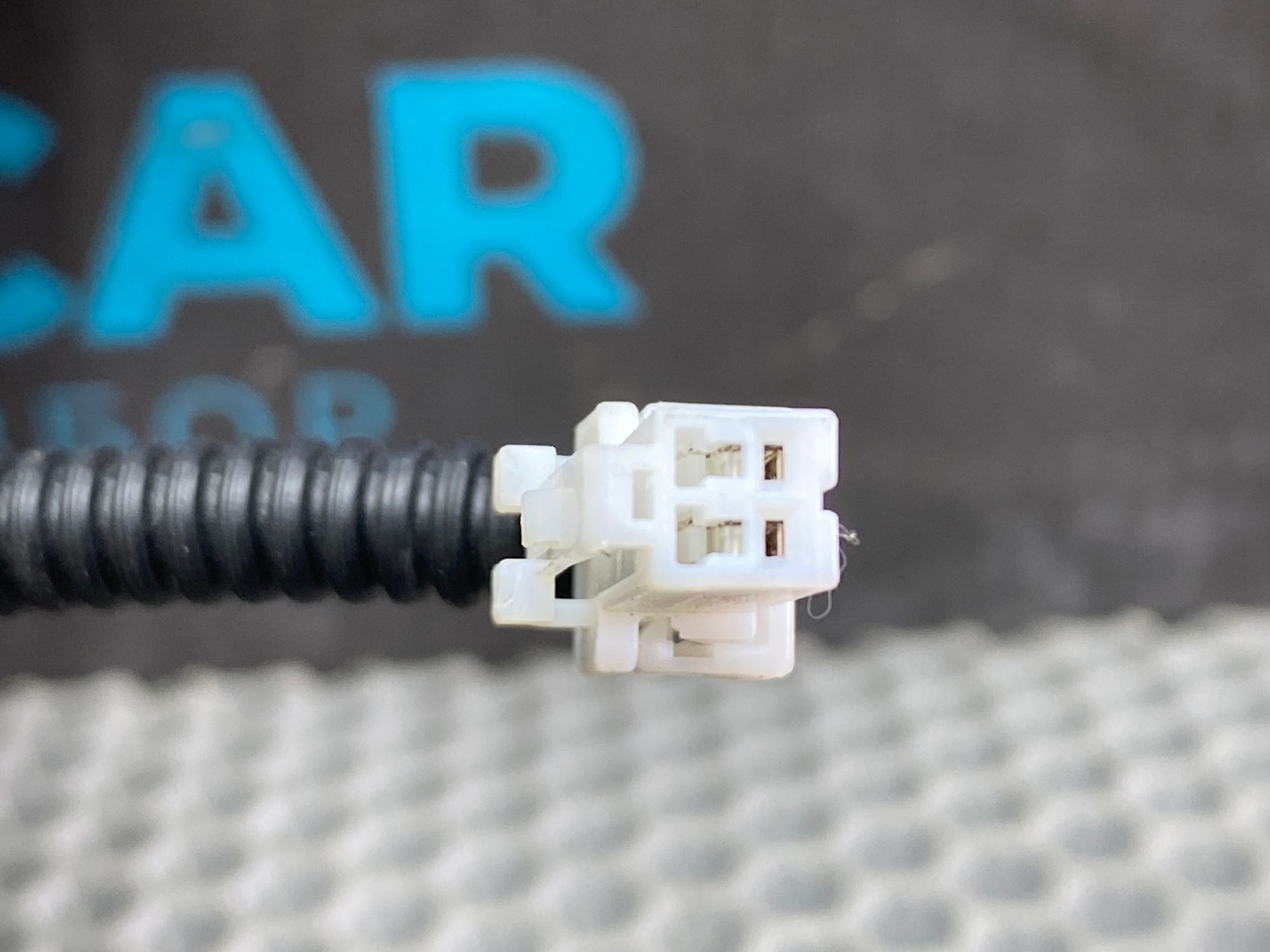 https://ycs.partsauto.market/partsauto-images/thmbs/userImages/c8f07ba63eb5b2f0f6006ea854bf8f7d/part/5c2309a7-dcf2-4746-88e6-e0c6718e29d7_1777535659519.jpg