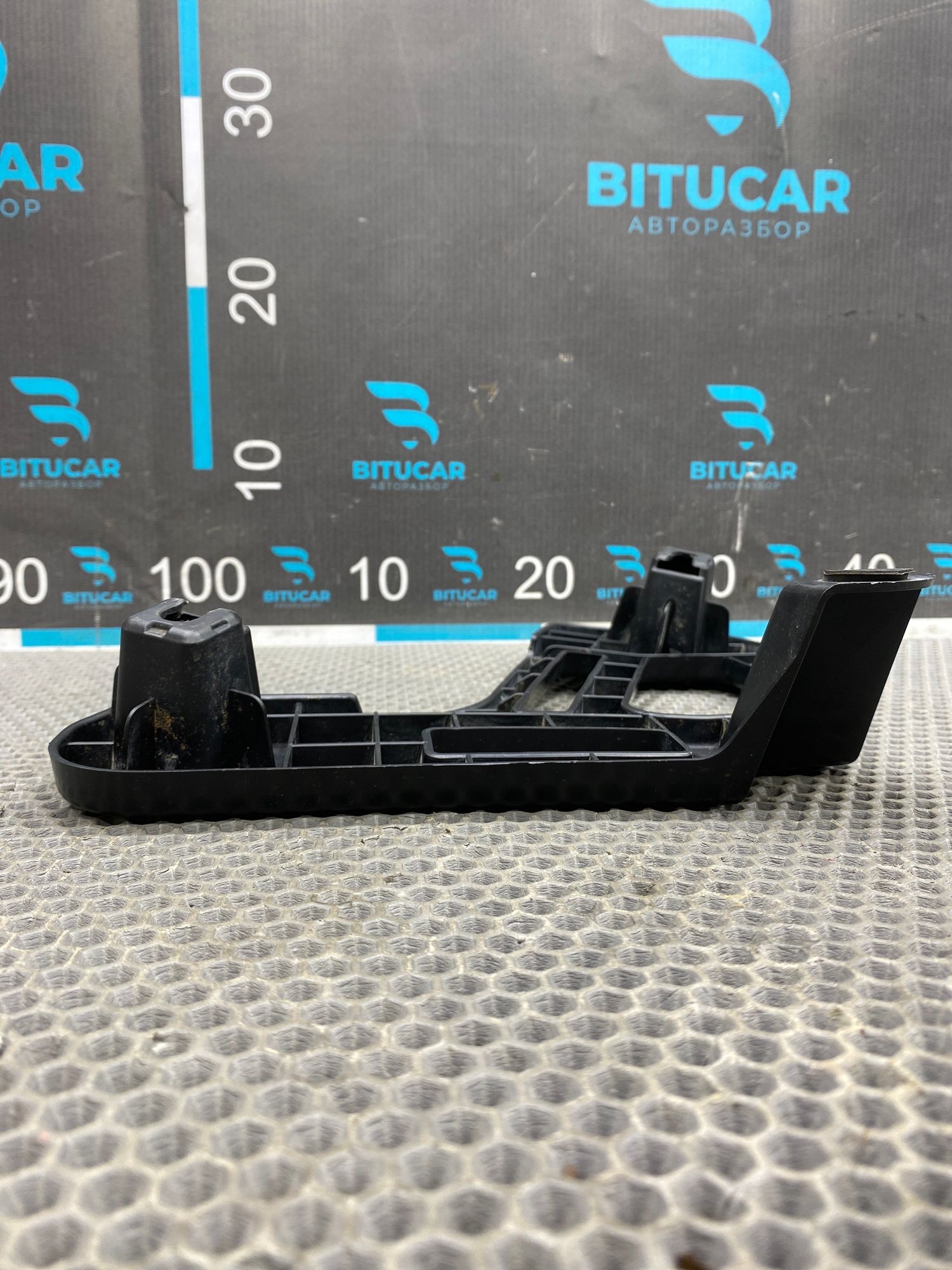 https://ycs.partsauto.market/partsauto-images/thmbs/userImages/c8f07ba63eb5b2f0f6006ea854bf8f7d/part/5c2eea23-7cd8-421e-83bb-2883b9dba06c_1777300047380.jpg