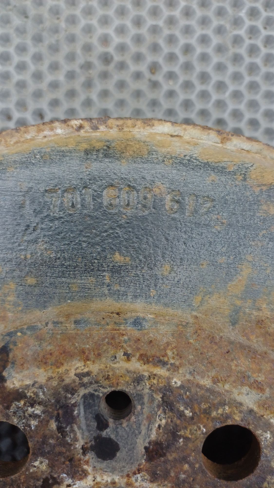https://ycs.partsauto.market/partsauto-images/thmbs/userImages/c8f07ba63eb5b2f0f6006ea854bf8f7d/part/5c2fc656-e20e-4496-9ba4-14363ce83a58_1774261987281.jpg
