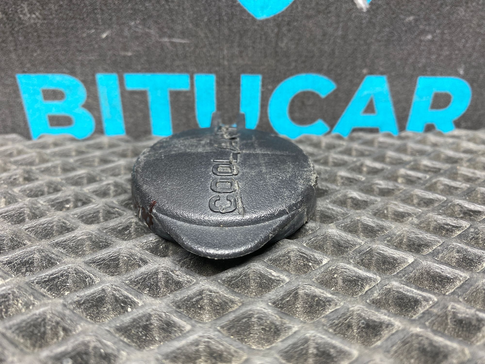 https://ycs.partsauto.market/partsauto-images/thmbs/userImages/c8f07ba63eb5b2f0f6006ea854bf8f7d/part/5ddf4b97-9ff6-45ec-8f58-9e16fbb4798f_1776925675276.jpg