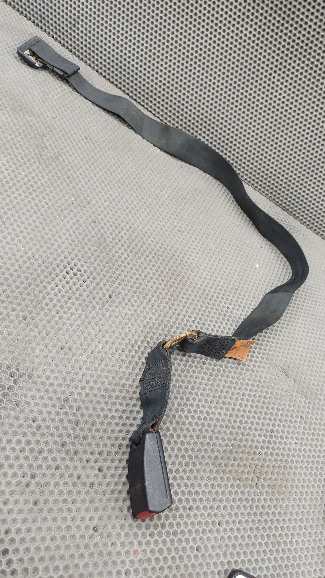 Б/У Ремень безопасности задний правый Toyota CARINA E 6 дорест. 1992—1996 1994 Зеленый, 790 рублей, Краснодар