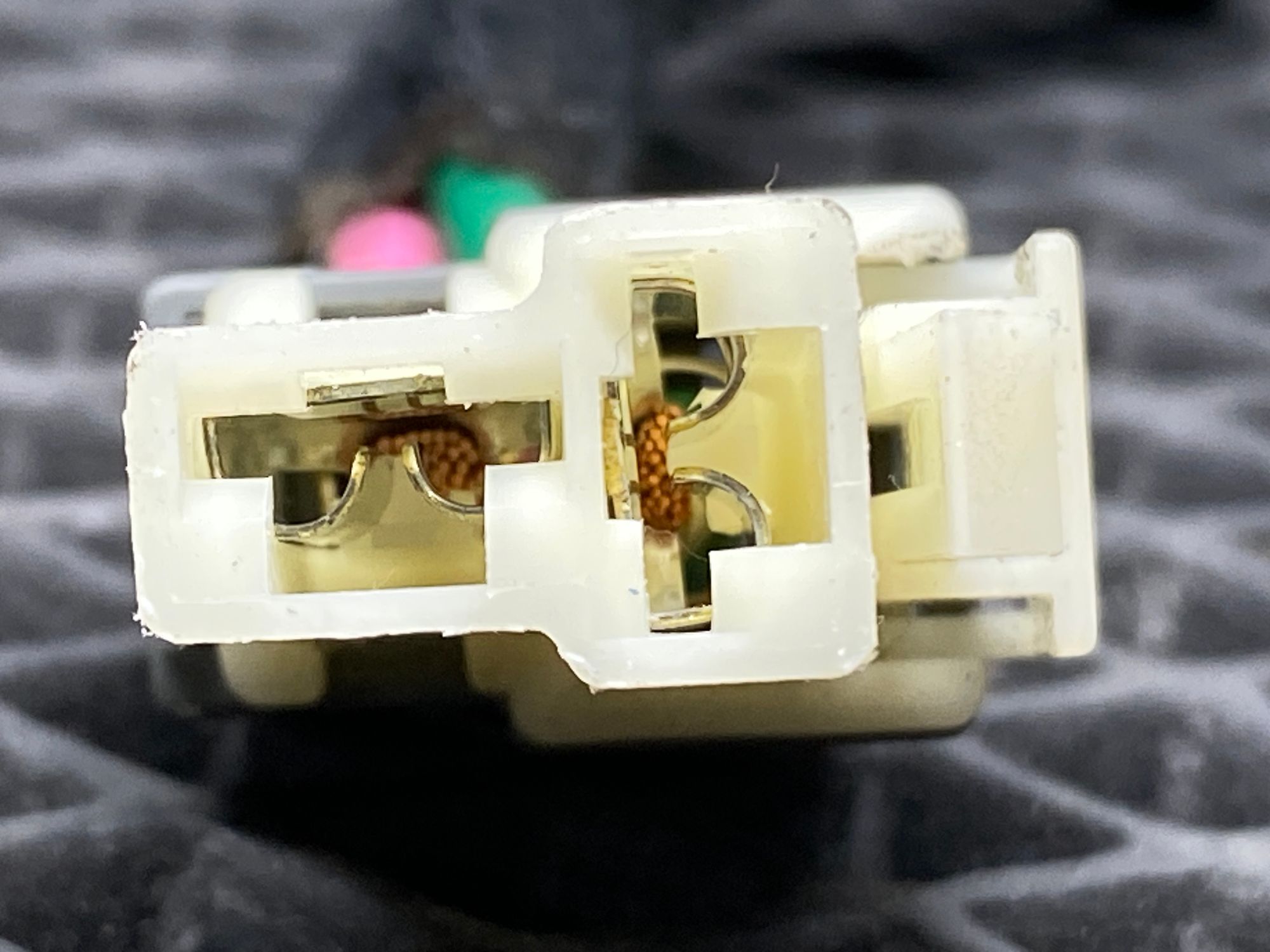 https://ycs.partsauto.market/partsauto-images/thmbs/userImages/c8f07ba63eb5b2f0f6006ea854bf8f7d/part/5f186f35-b465-493d-8314-d2a13003ed5d_1777727953565.jpg