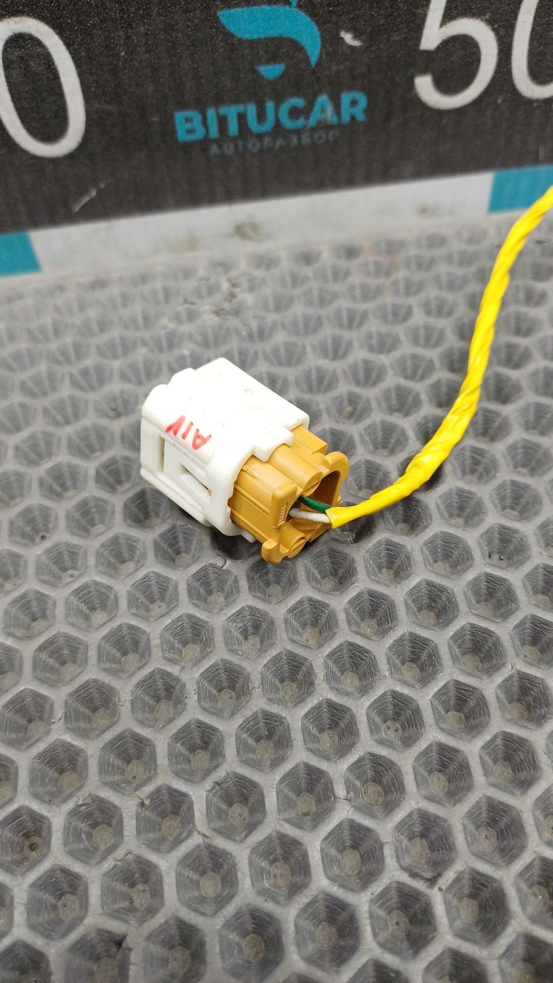 Б/У Фишка подушки безопасности Kia Optima 4 JF (G4KJ) 2.4L AT 2019 GT-Line, 499 рублей, Краснодар