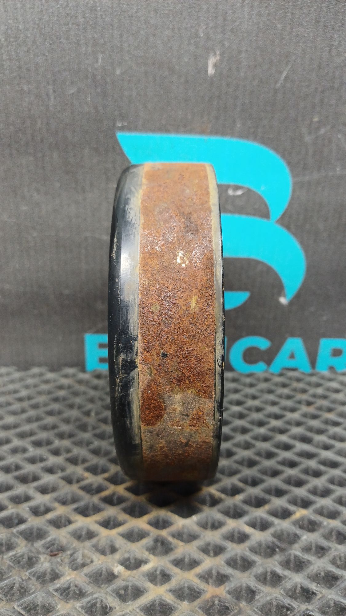 https://ycs.partsauto.market/partsauto-images/thmbs/userImages/c8f07ba63eb5b2f0f6006ea854bf8f7d/part/5fc95097-2cd7-4c81-a6cc-137844f51ba8_1777105935574.jpg