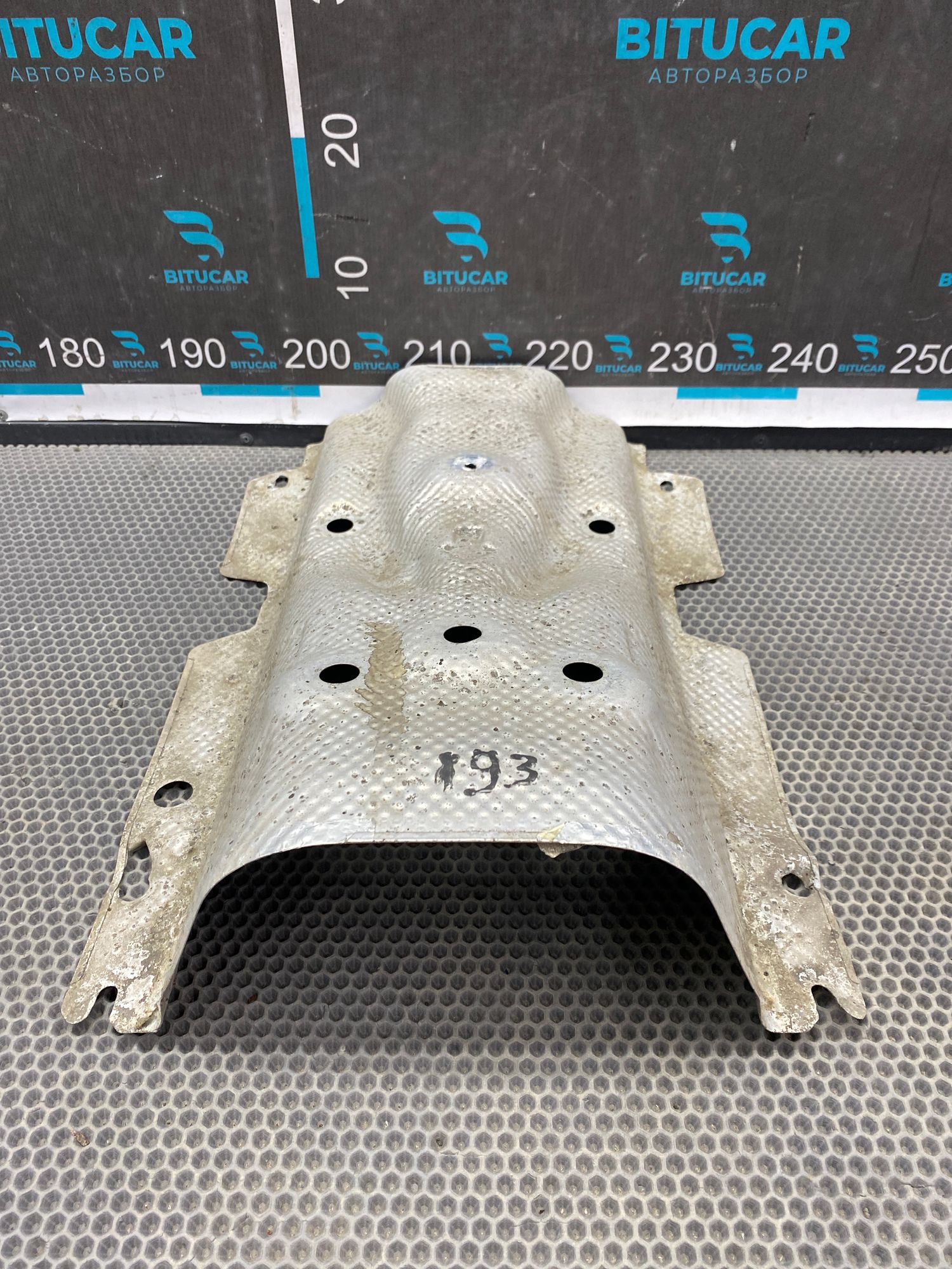 Б/У Экран тепловой средний глушителя  Kia Optima 4 рест 2019г. 2.0L. G4ND АКПП, 1990 рублей, Краснодар