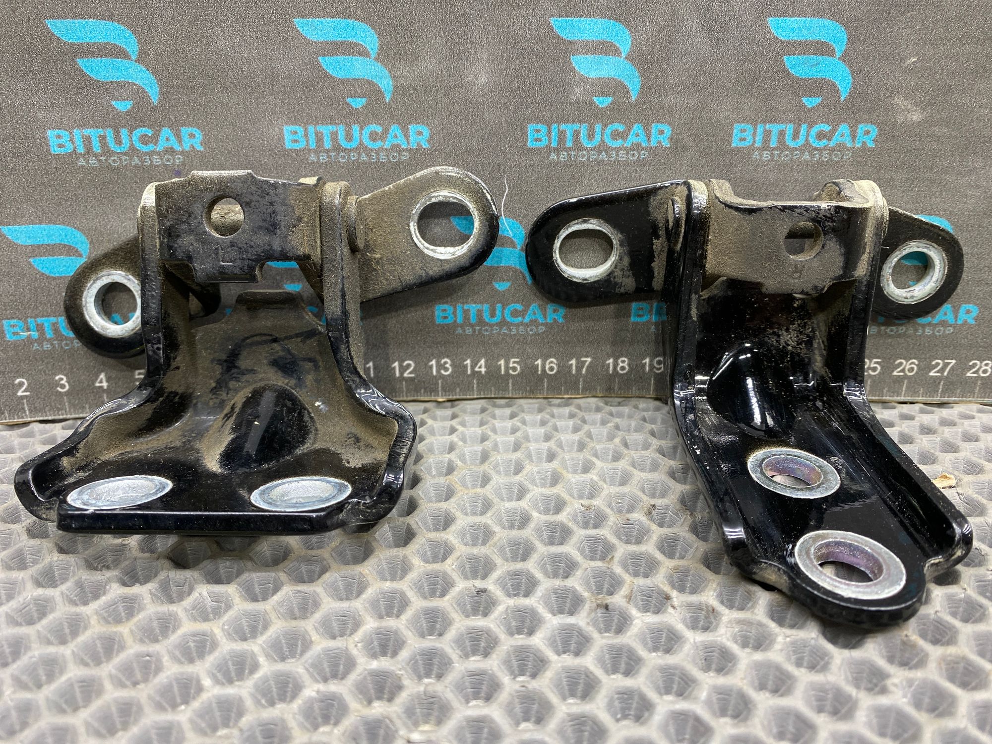 https://ycs.partsauto.market/partsauto-images/thmbs/userImages/c8f07ba63eb5b2f0f6006ea854bf8f7d/part/6013c5cd-4699-456c-8168-f6c57e7dbcde_1777626525325.jpg