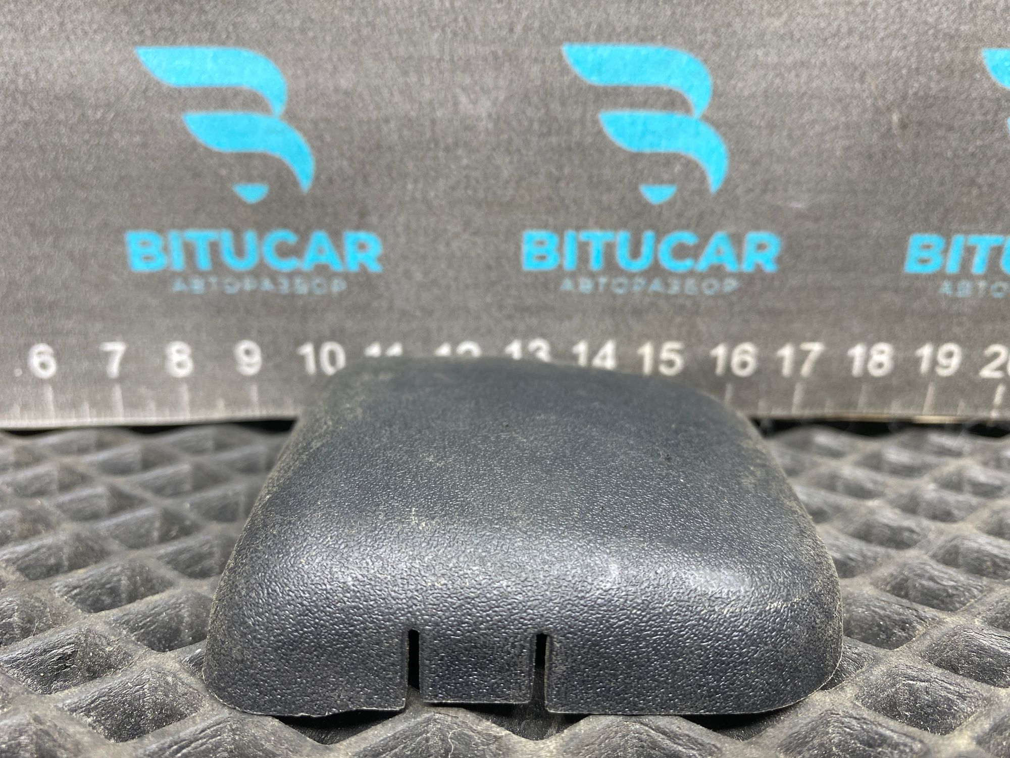 https://ycs.partsauto.market/partsauto-images/thmbs/userImages/c8f07ba63eb5b2f0f6006ea854bf8f7d/part/60c3ad49-9a77-43a4-9690-c35462031020_1777464040627.jpg