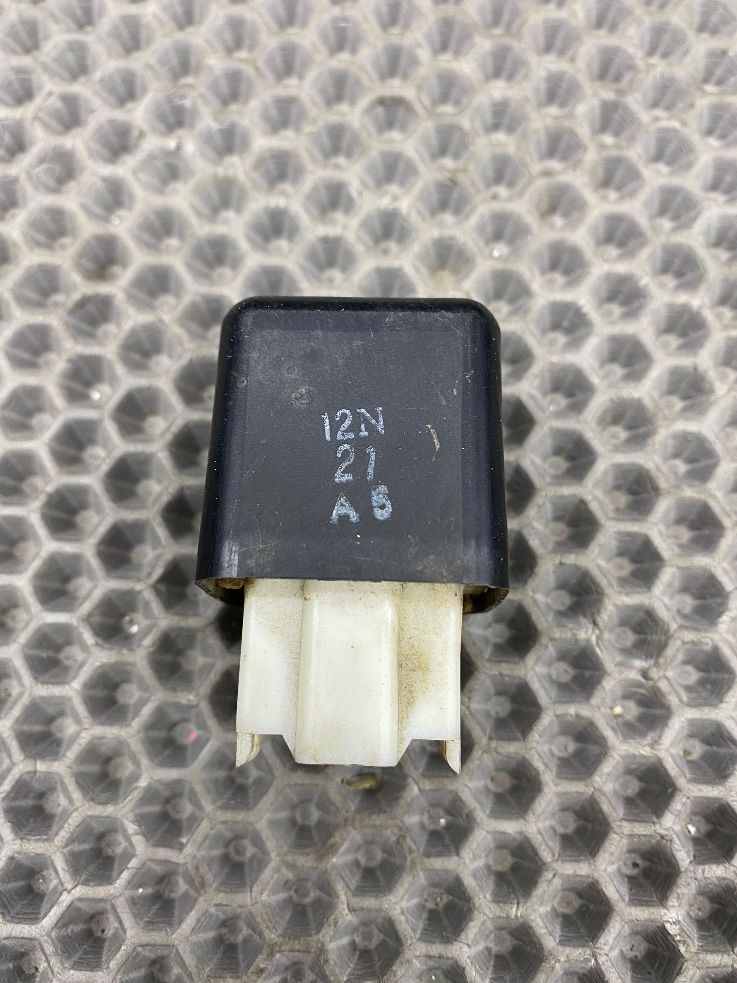 Б\У Реле Toyota Corolla VI (1987—1993), 1190 рублей, Краснодар