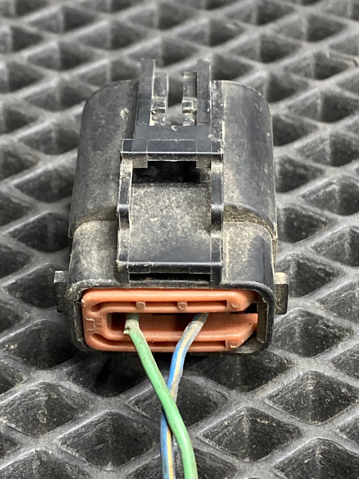 Б/У Фишка моторчика вентилятора Kia Cerato 2 TD , AT G4FC 1.6 L 2011г, 499 рублей, Краснодар