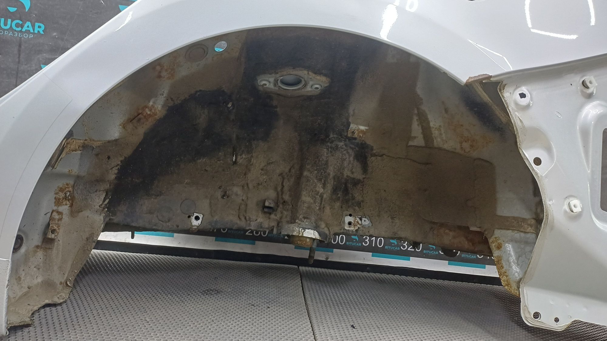 https://ycs.partsauto.market/partsauto-images/thmbs/userImages/c8f07ba63eb5b2f0f6006ea854bf8f7d/part/642aecb3-d39d-4e62-9f7c-ddc4158a122b_1777185995660.jpg