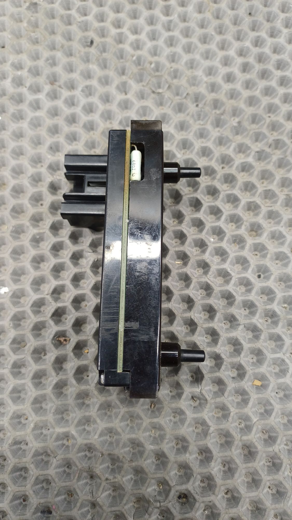 Б/У Часы Toyota CARINA E 6 дорест. 1992—1996 1994 Зеленый, 499 рублей, Краснодар