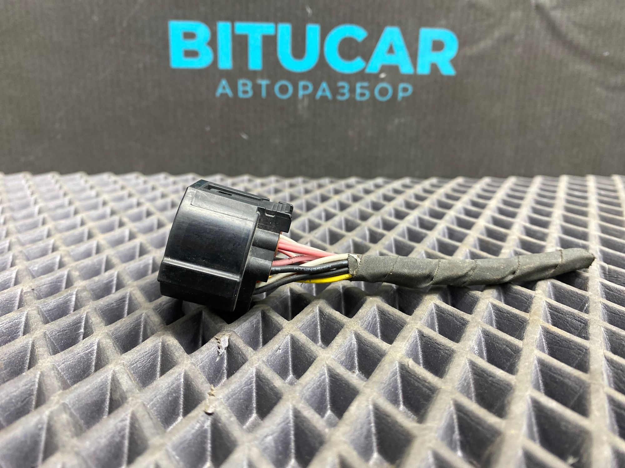 https://ycs.partsauto.market/partsauto-images/thmbs/userImages/c8f07ba63eb5b2f0f6006ea854bf8f7d/part/6559bf4a-8841-41b0-a00b-0431dccb9c2d_1775556481410.jpg