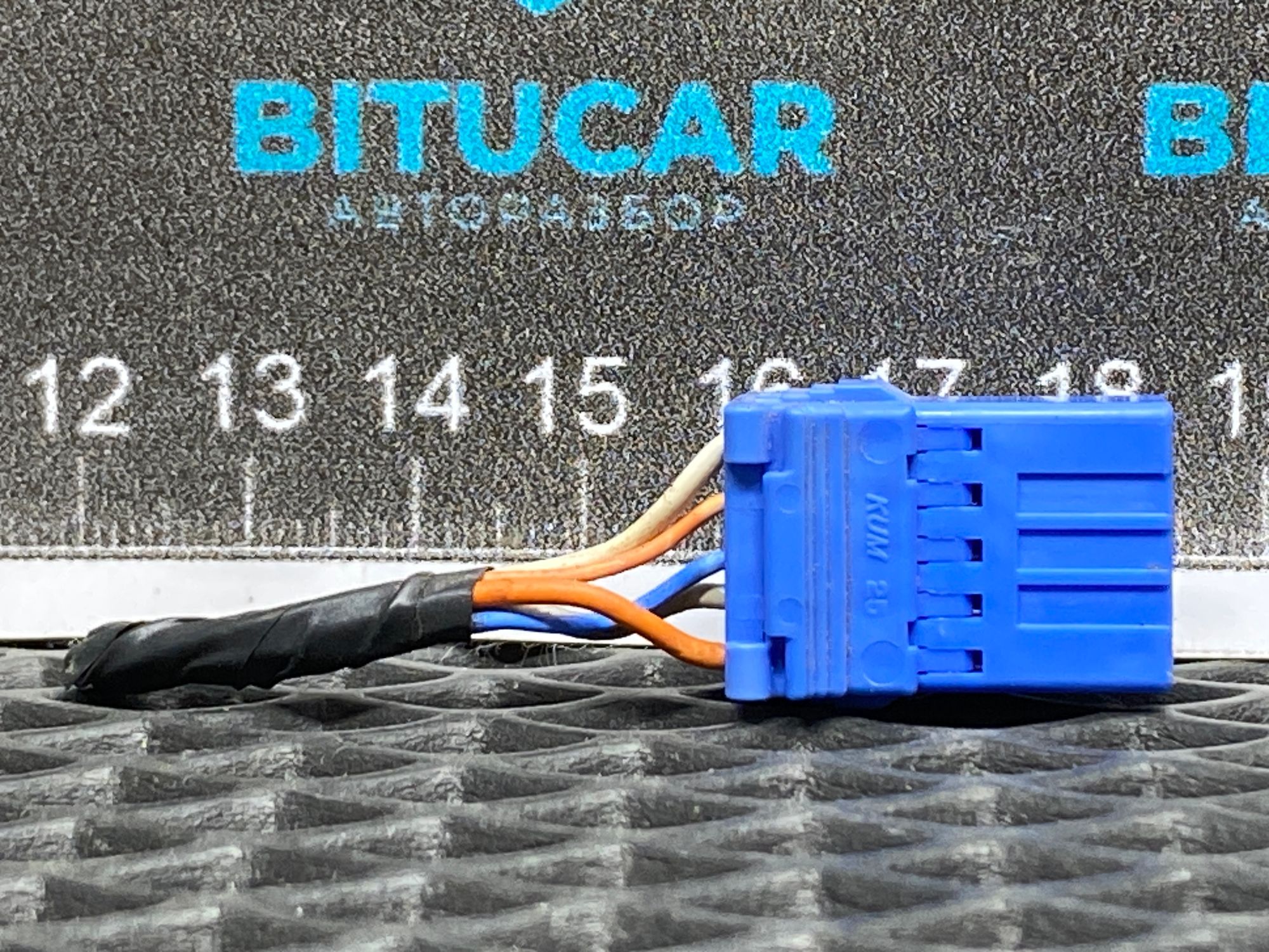 https://ycs.partsauto.market/partsauto-images/thmbs/userImages/c8f07ba63eb5b2f0f6006ea854bf8f7d/part/67140347-0800-4f66-b65e-05785bb03fdc_1777723982431.jpg