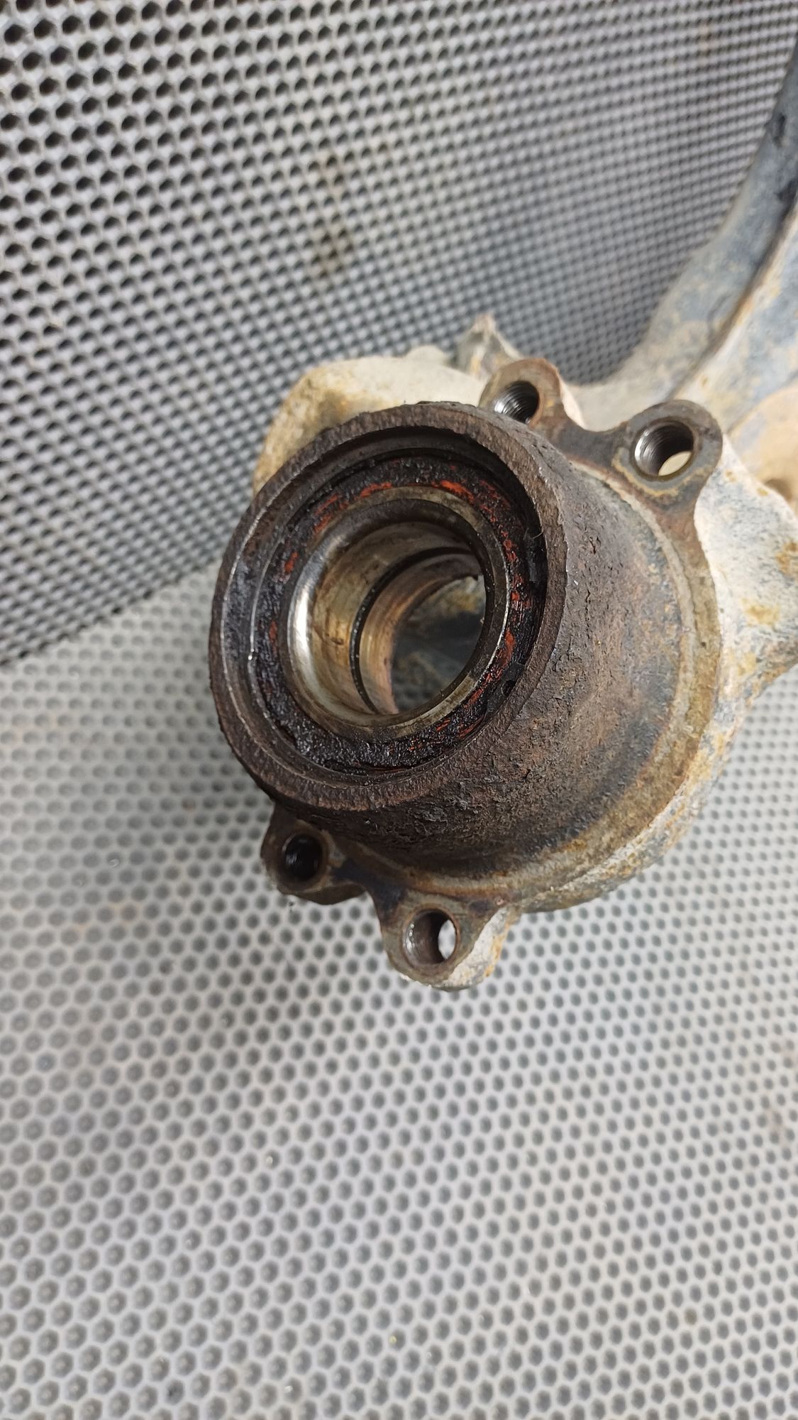 https://ycs.partsauto.market/partsauto-images/thmbs/userImages/c8f07ba63eb5b2f0f6006ea854bf8f7d/part/67f3cc1d-3772-4059-9be9-206df9b70b7f_1774349064581.jpg