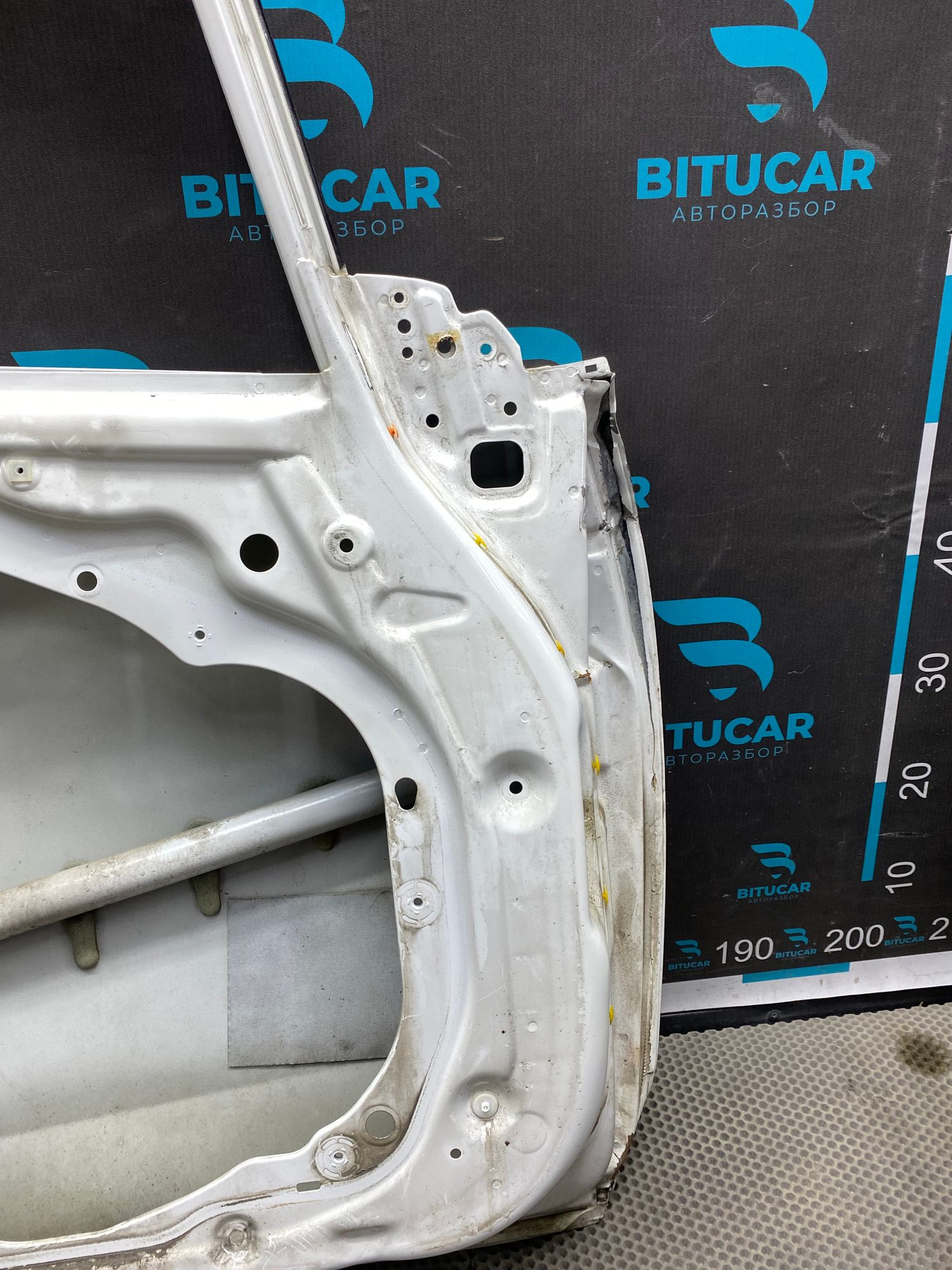 https://ycs.partsauto.market/partsauto-images/thmbs/userImages/c8f07ba63eb5b2f0f6006ea854bf8f7d/part/68da49aa-6921-44e5-a297-163ba3074db3_1769505316450.jpg