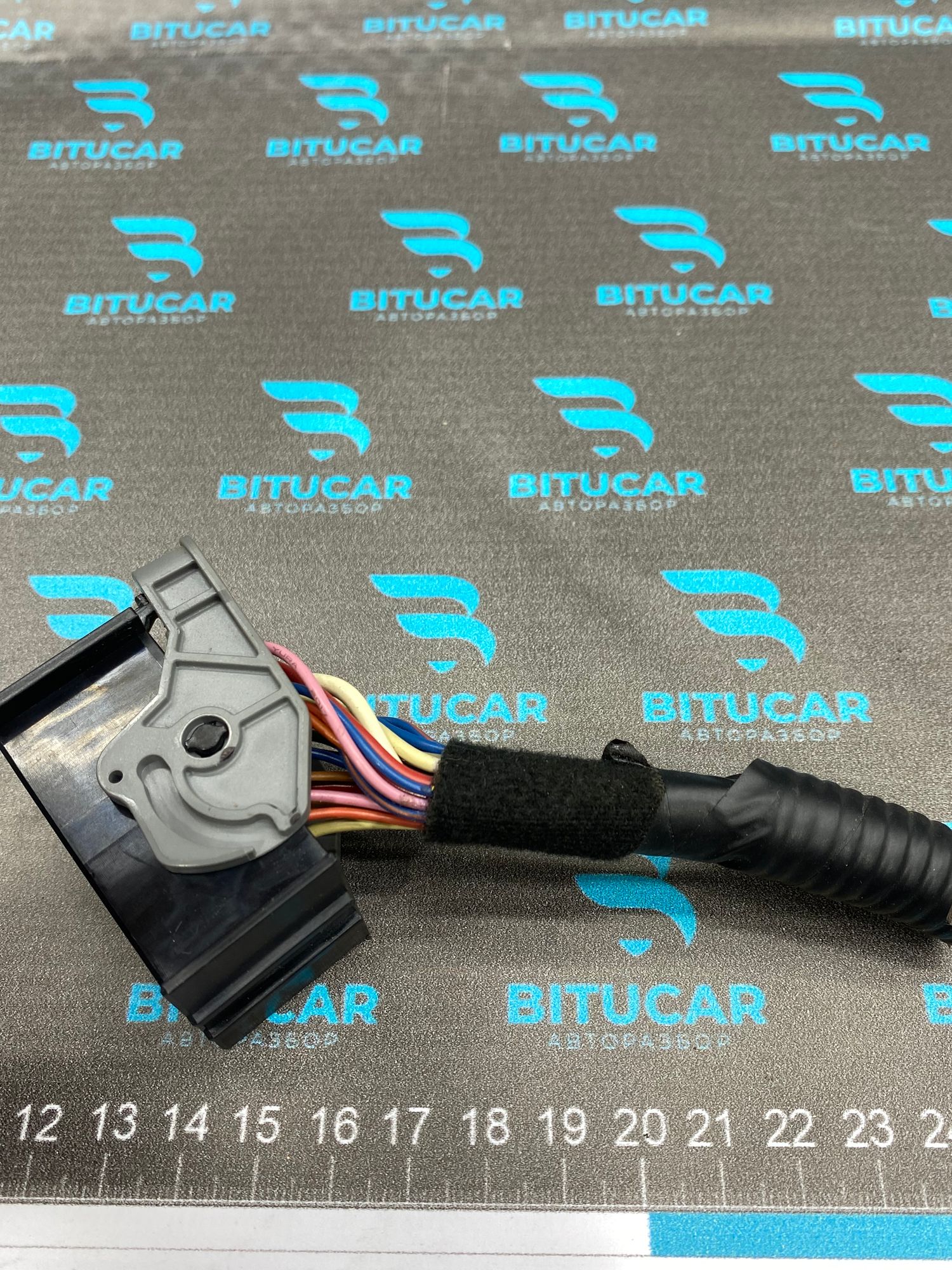 https://ycs.partsauto.market/partsauto-images/thmbs/userImages/c8f07ba63eb5b2f0f6006ea854bf8f7d/part/69081bae-bdc8-4314-9c56-849914519fd7_1770447448731.jpg