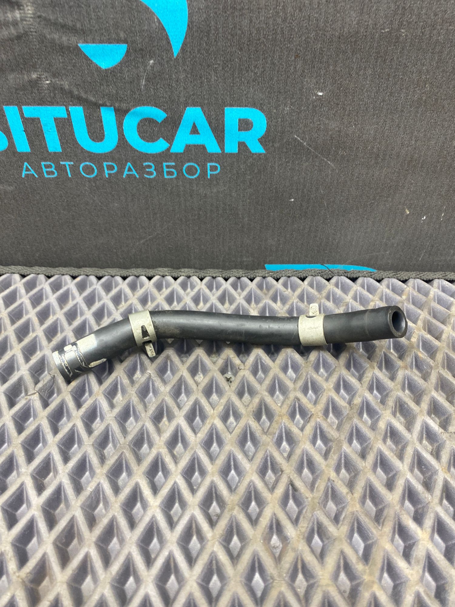 https://ycs.partsauto.market/partsauto-images/thmbs/userImages/c8f07ba63eb5b2f0f6006ea854bf8f7d/part/6a12463b-e740-436b-8eda-d0b1ba01f77d_1772104416119.jpg