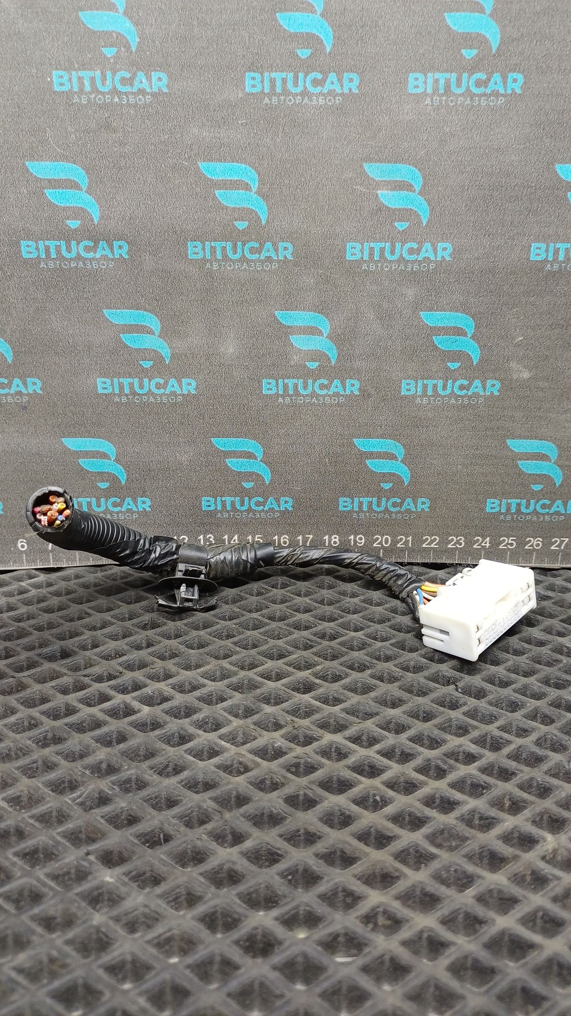 https://ycs.partsauto.market/partsauto-images/thmbs/userImages/c8f07ba63eb5b2f0f6006ea854bf8f7d/part/6a2f4e5b-fc5a-4e4e-b707-146c9de0e9cd_1777530997557.jpg
