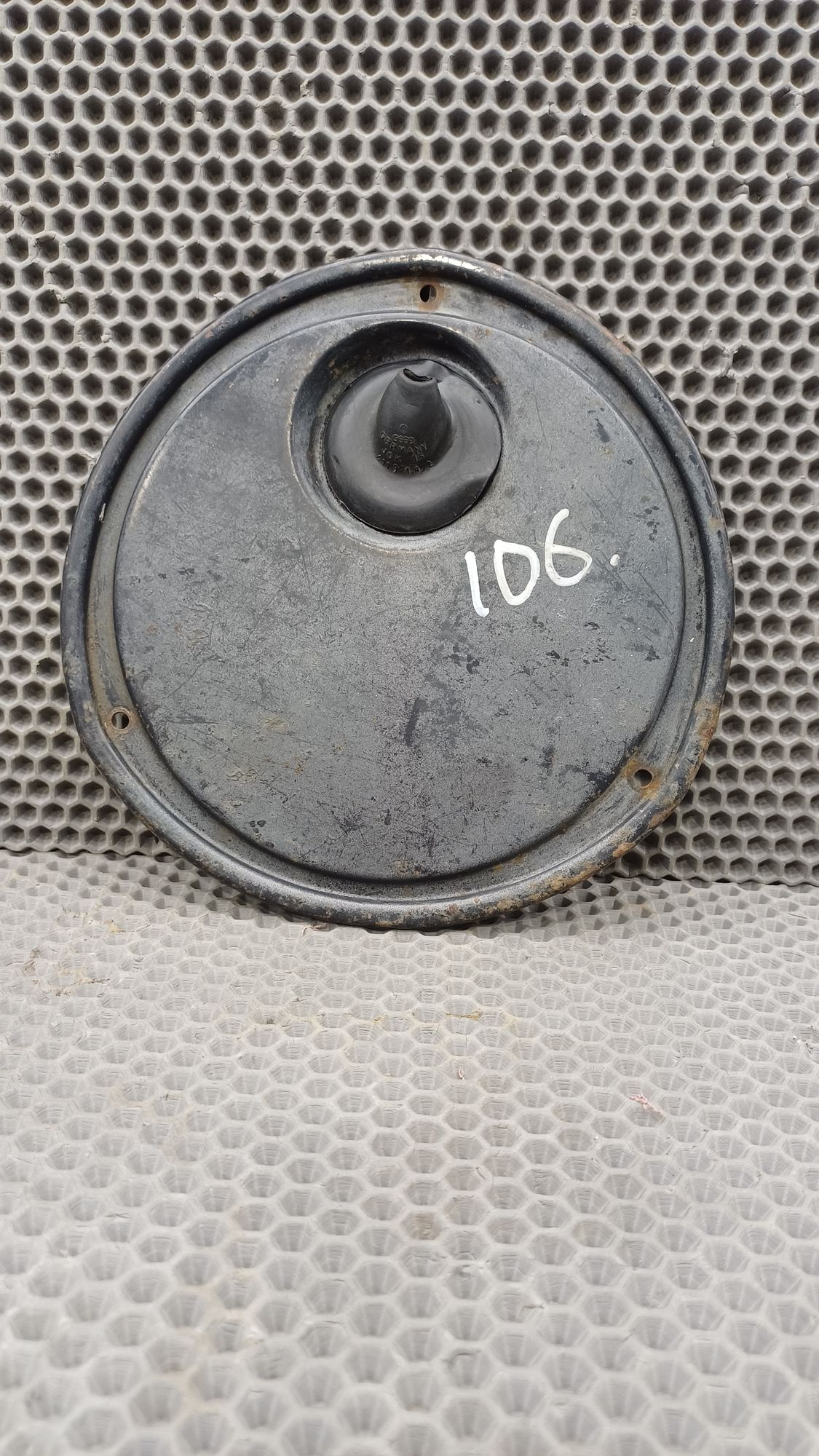 https://ycs.partsauto.market/partsauto-images/thmbs/userImages/c8f07ba63eb5b2f0f6006ea854bf8f7d/part/6a5ff7a2-f8a9-4383-89b1-03f71a74eb82_1774180105172.jpg