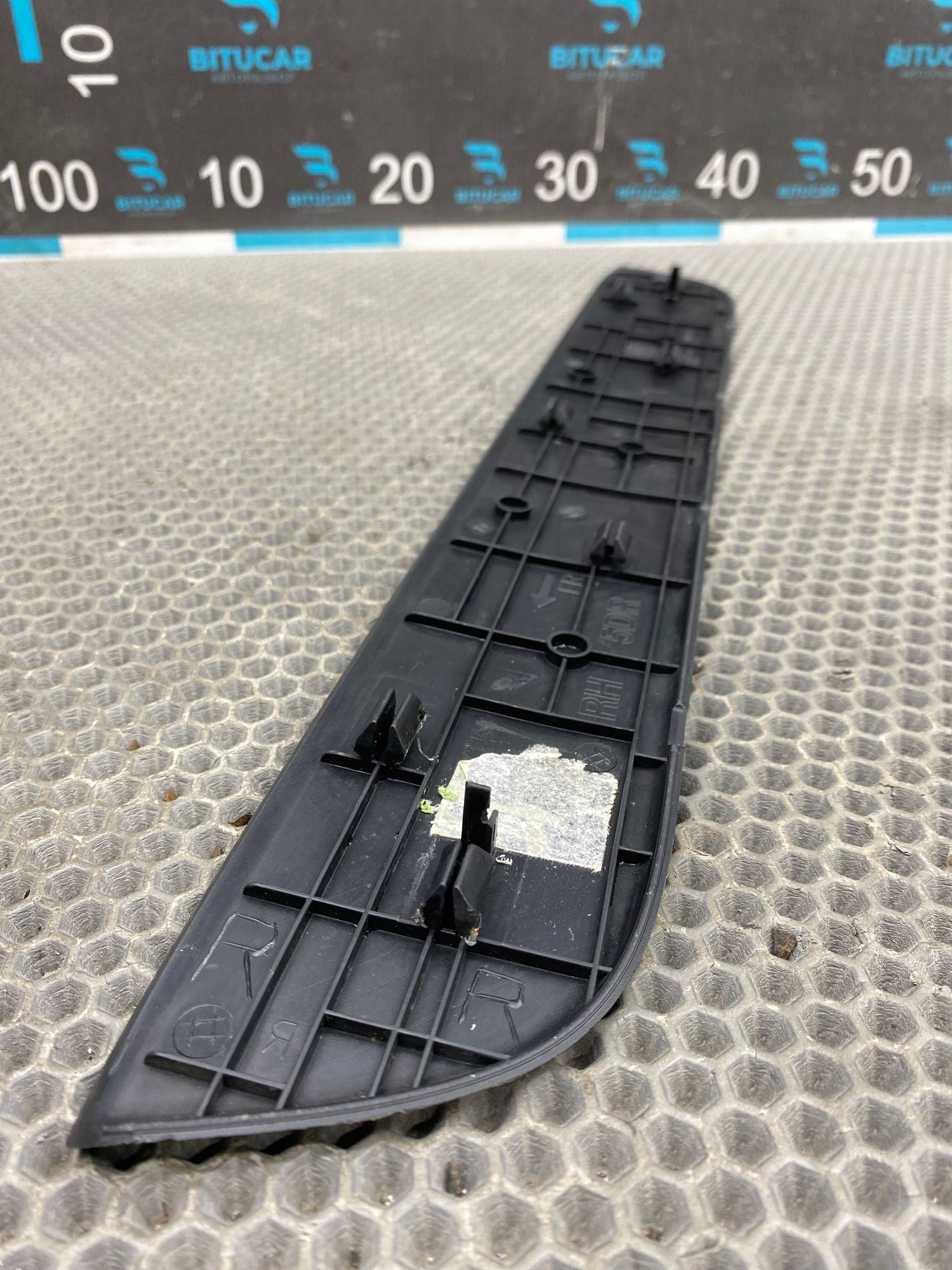 https://ycs.partsauto.market/partsauto-images/thmbs/userImages/c8f07ba63eb5b2f0f6006ea854bf8f7d/part/6a89b0c8-98d9-4f25-ae85-0ed7212606ec_1777302809174.jpg
