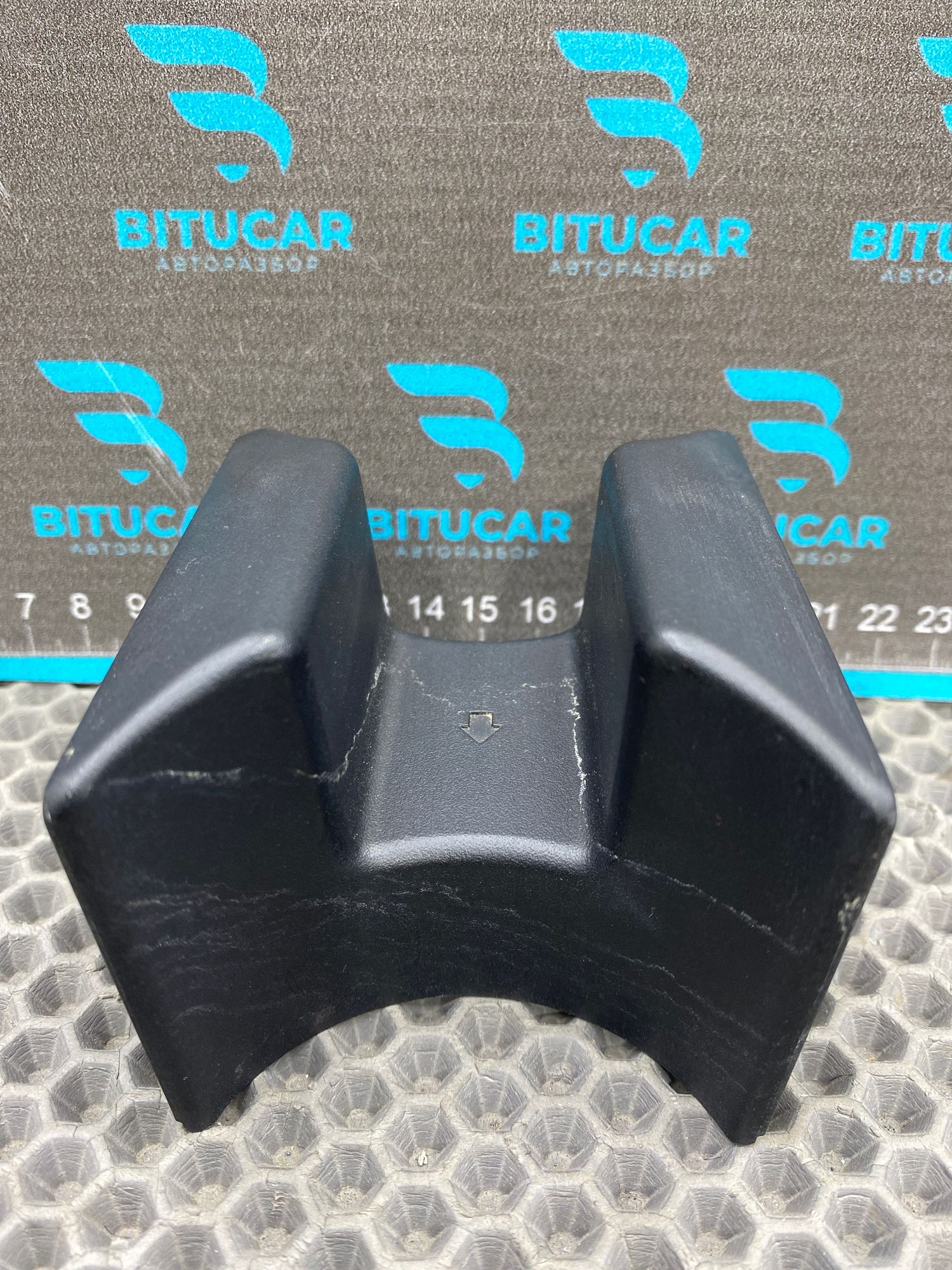 https://ycs.partsauto.market/partsauto-images/thmbs/userImages/c8f07ba63eb5b2f0f6006ea854bf8f7d/part/6a914bfe-5d1d-4013-928f-02846da31bdc_1777802915154.jpg