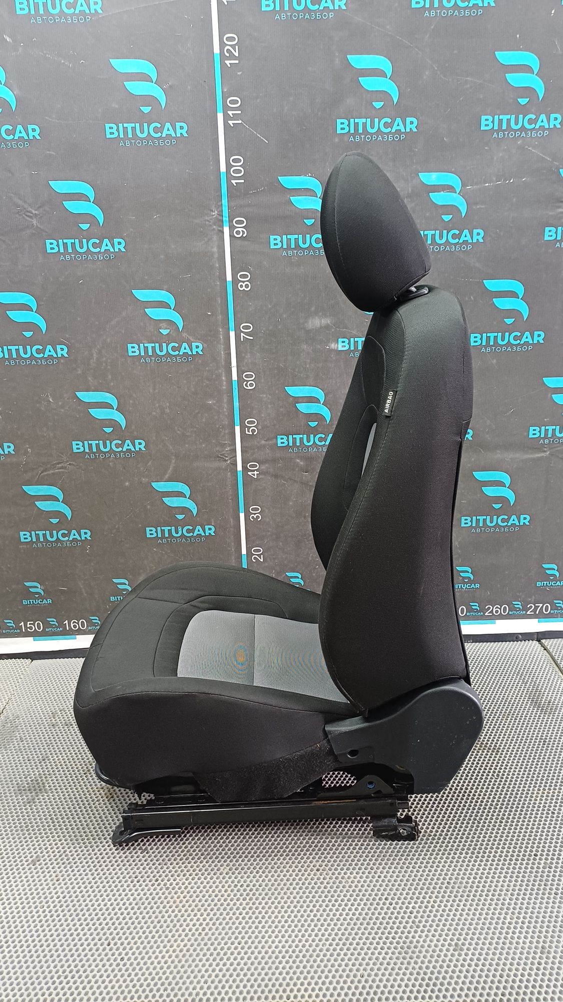 Б/У Сидение переднее правое Kia Ceed 2 JD (G4FG) 1.6L MT 2015 Хэтчбек, 11990 рублей, Краснодар