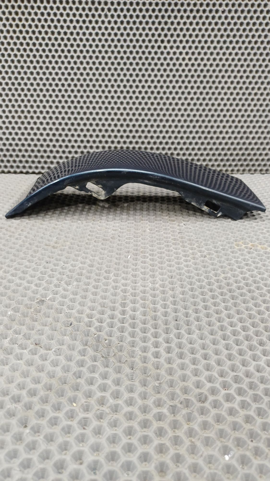 Б/У планка под задний фонарь левый   Toyota CARINA E 6 дорест. 1992—1996 1994 Зеленый, 1990 рублей, Краснодар