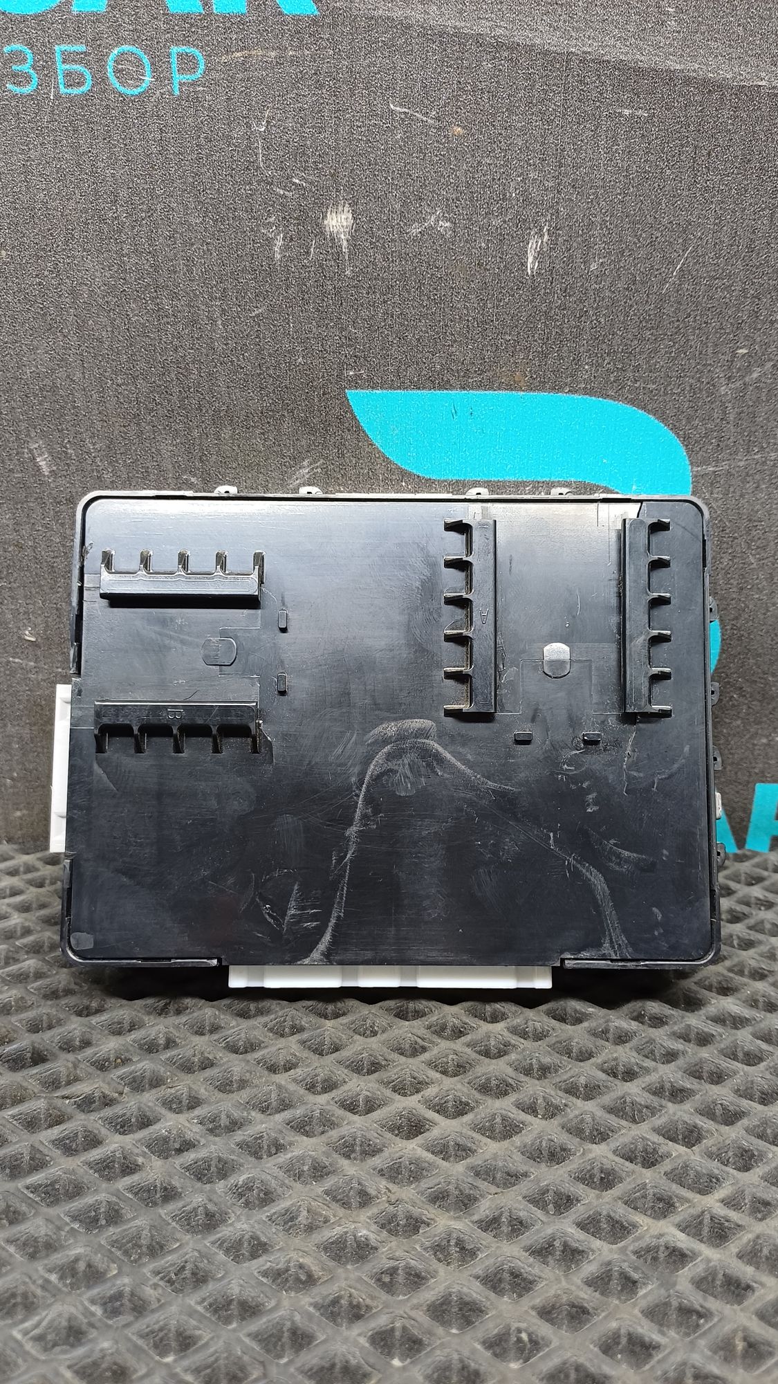 https://ycs.partsauto.market/partsauto-images/thmbs/userImages/c8f07ba63eb5b2f0f6006ea854bf8f7d/part/6bd0693e-596f-42e1-963c-5d226cd802ae_1777545377644.jpg