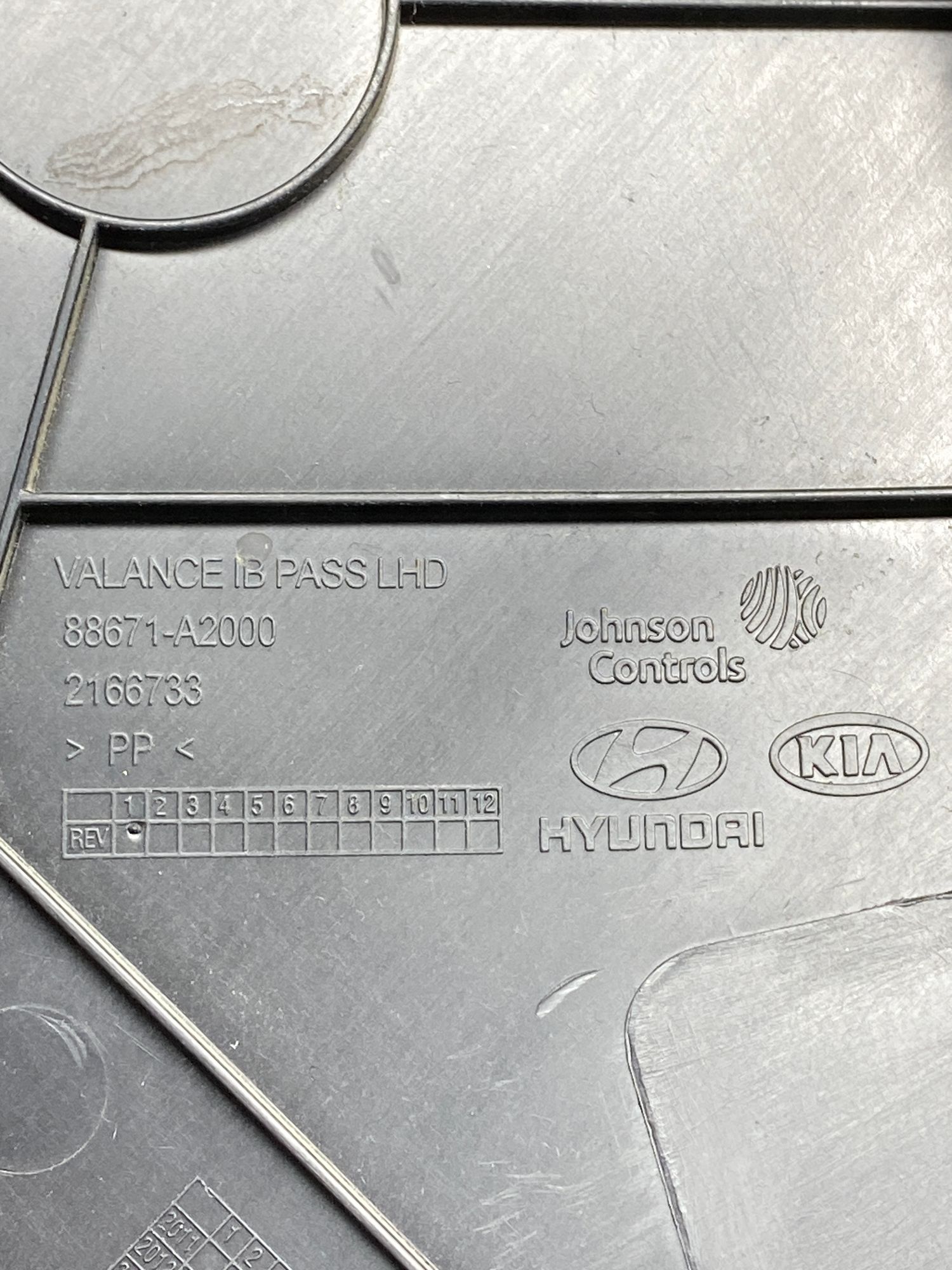 https://ycs.partsauto.market/partsauto-images/thmbs/userImages/c8f07ba63eb5b2f0f6006ea854bf8f7d/part/6be8cec7-7560-47a8-8ea6-a839f5432d34_1777620052178.jpg