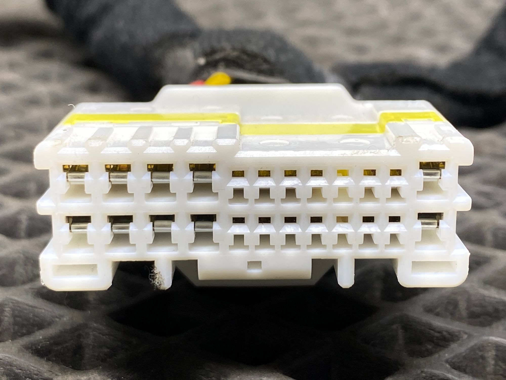 https://ycs.partsauto.market/partsauto-images/thmbs/userImages/c8f07ba63eb5b2f0f6006ea854bf8f7d/part/6c2504ae-2625-46df-b7e2-01183d6cd273_1777454796521.jpg