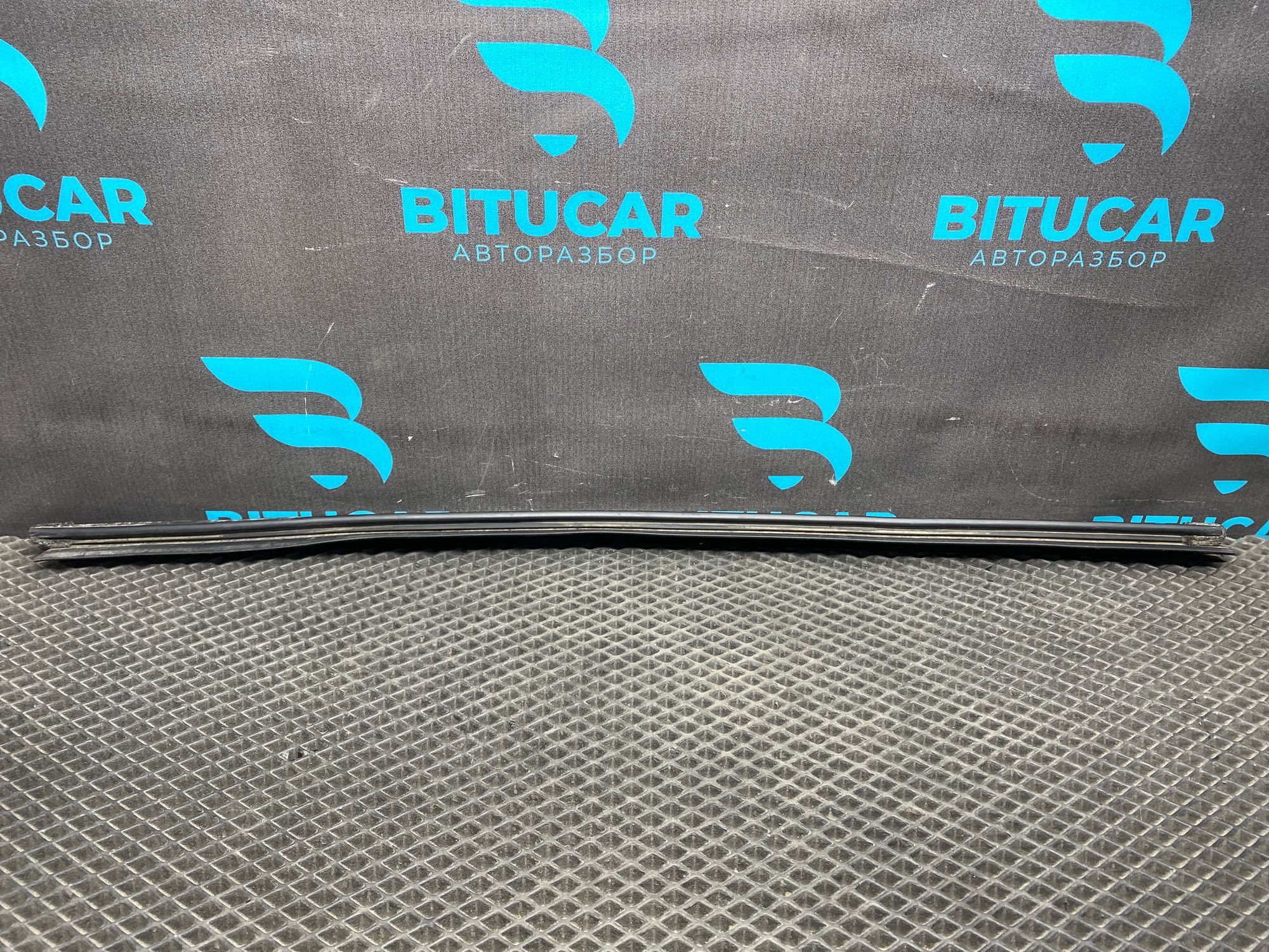 https://ycs.partsauto.market/partsauto-images/thmbs/userImages/c8f07ba63eb5b2f0f6006ea854bf8f7d/part/6e91e7b0-2eb7-42e1-a8e0-e024f542a620_1777032994033.jpg