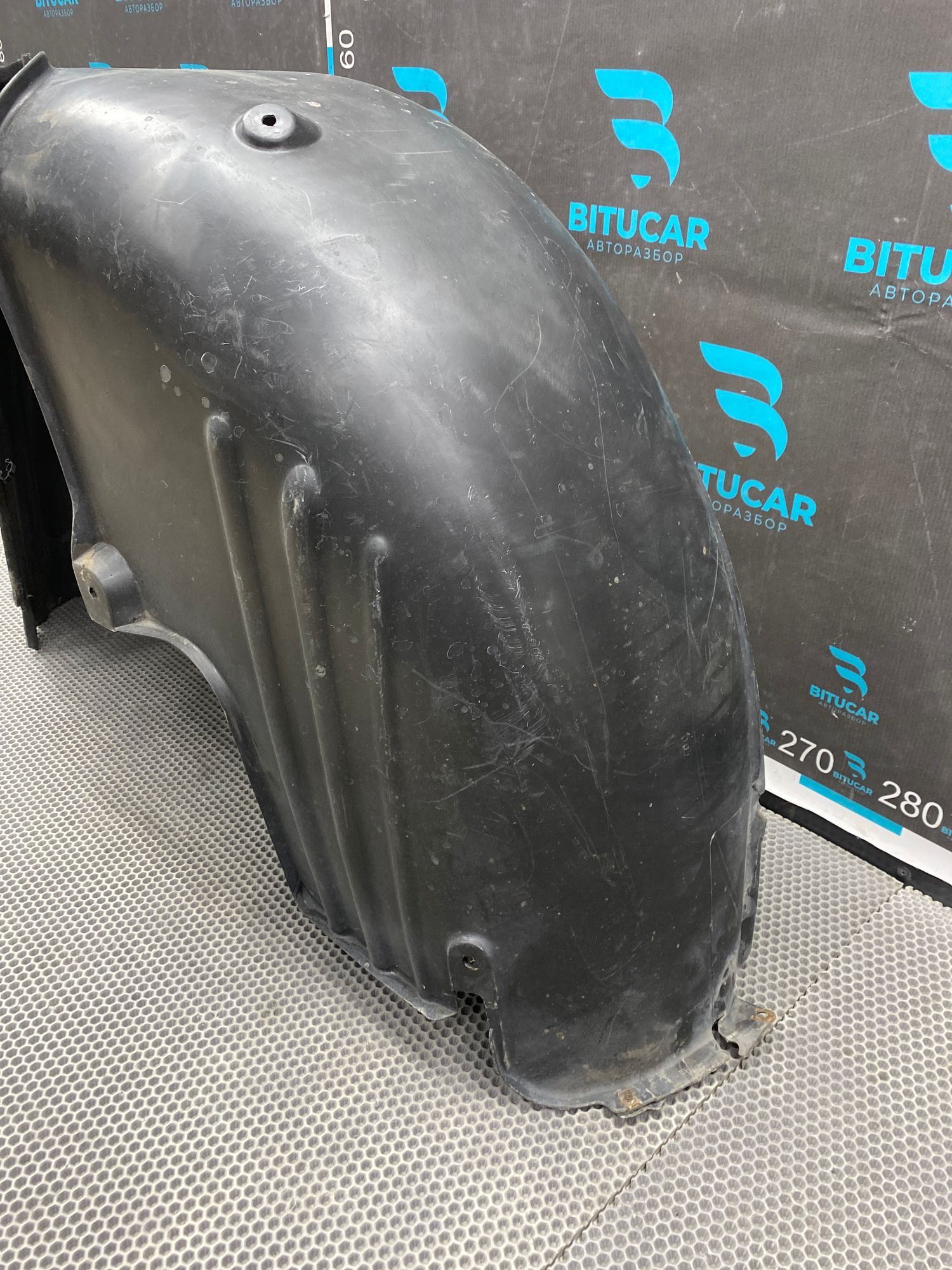 Б/У Подкрылок задний левый BMW 7-Series 4 дорест. 2001—2005 2003 Черный, 890 рублей, Краснодар