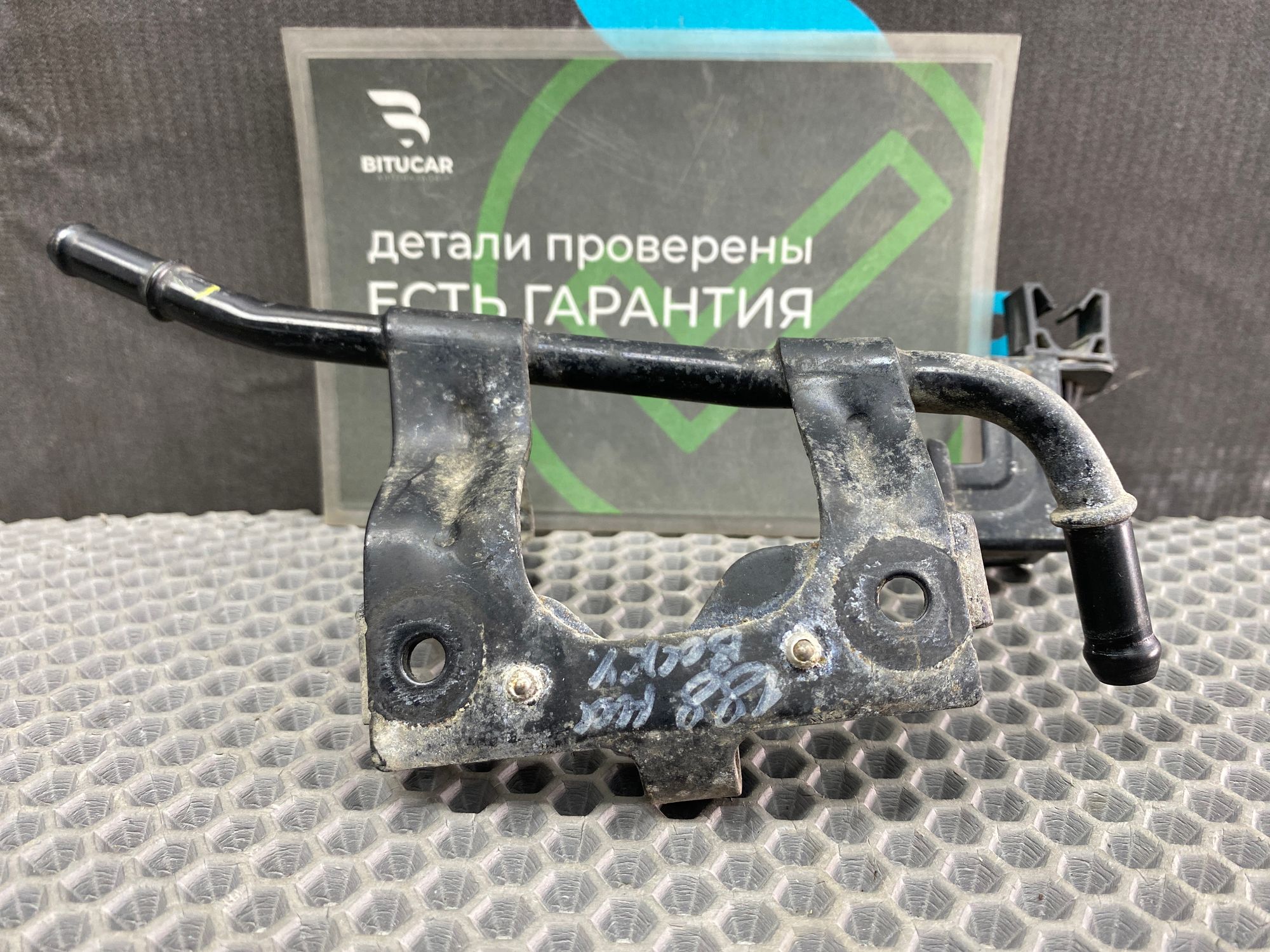 https://ycs.partsauto.market/partsauto-images/thmbs/userImages/c8f07ba63eb5b2f0f6006ea854bf8f7d/part/70858a69-db8b-4ac7-914d-a084be82bb31_1777538324676.jpg
