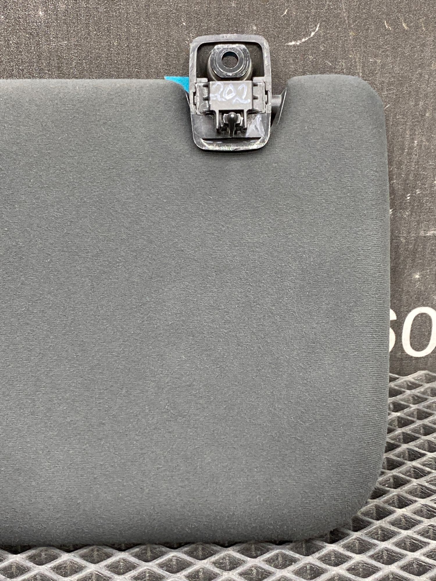 https://ycs.partsauto.market/partsauto-images/thmbs/userImages/c8f07ba63eb5b2f0f6006ea854bf8f7d/part/70ad51a7-3116-4aa0-8ae9-41761d7ec3b0_1777792320659.jpg