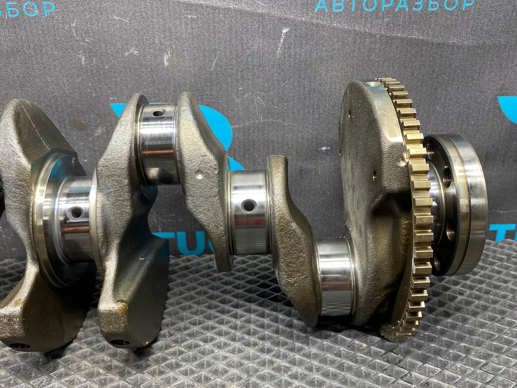 https://ycs.partsauto.market/partsauto-images/thmbs/userImages/c8f07ba63eb5b2f0f6006ea854bf8f7d/part/720cb8f1-3cd8-4b25-a30b-497c063605b3_1777208761327.jpg