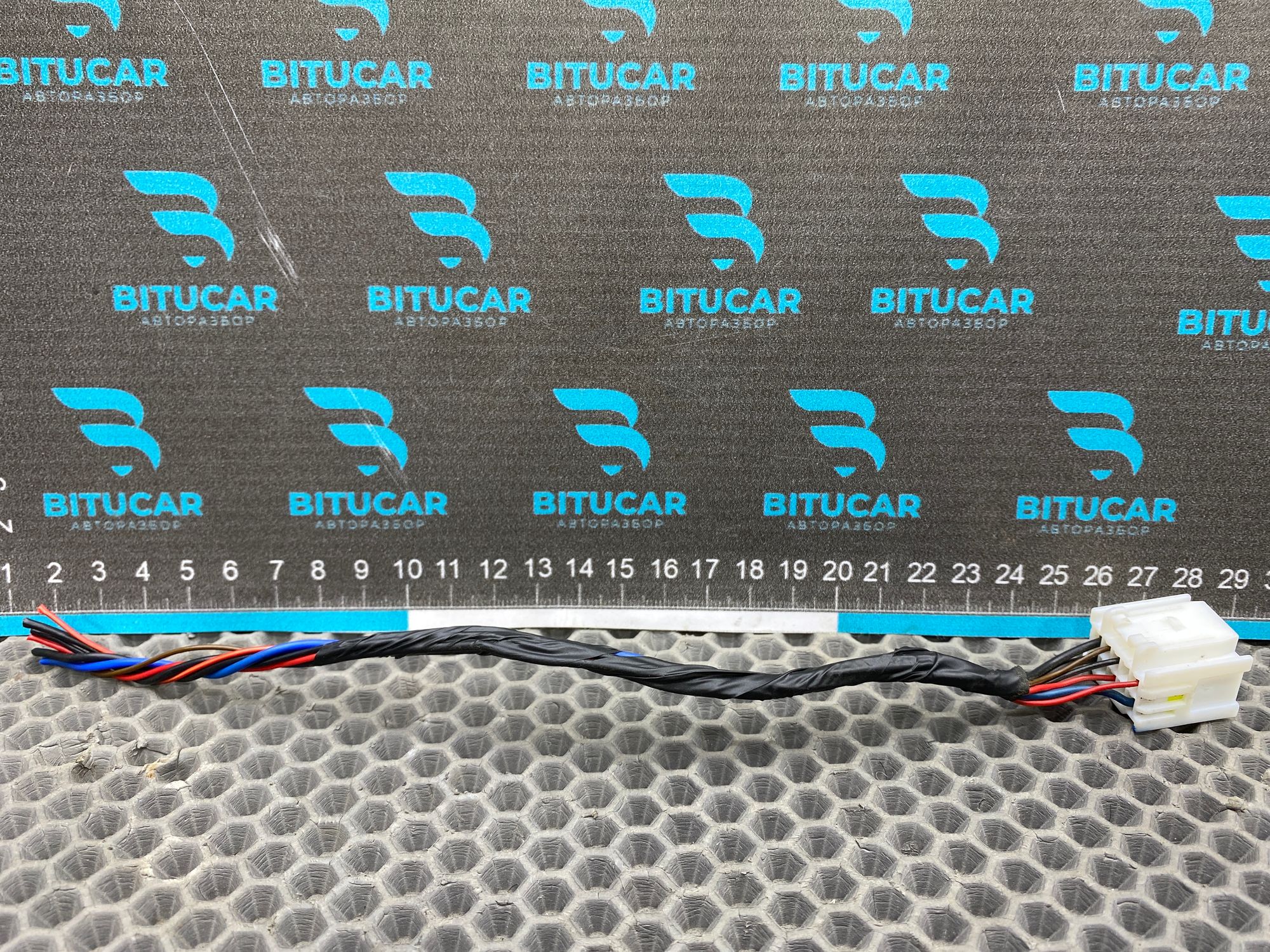 https://ycs.partsauto.market/partsauto-images/thmbs/userImages/c8f07ba63eb5b2f0f6006ea854bf8f7d/part/729a3a1b-0db1-4bb7-8505-1a45549be058_1777808520598.jpg