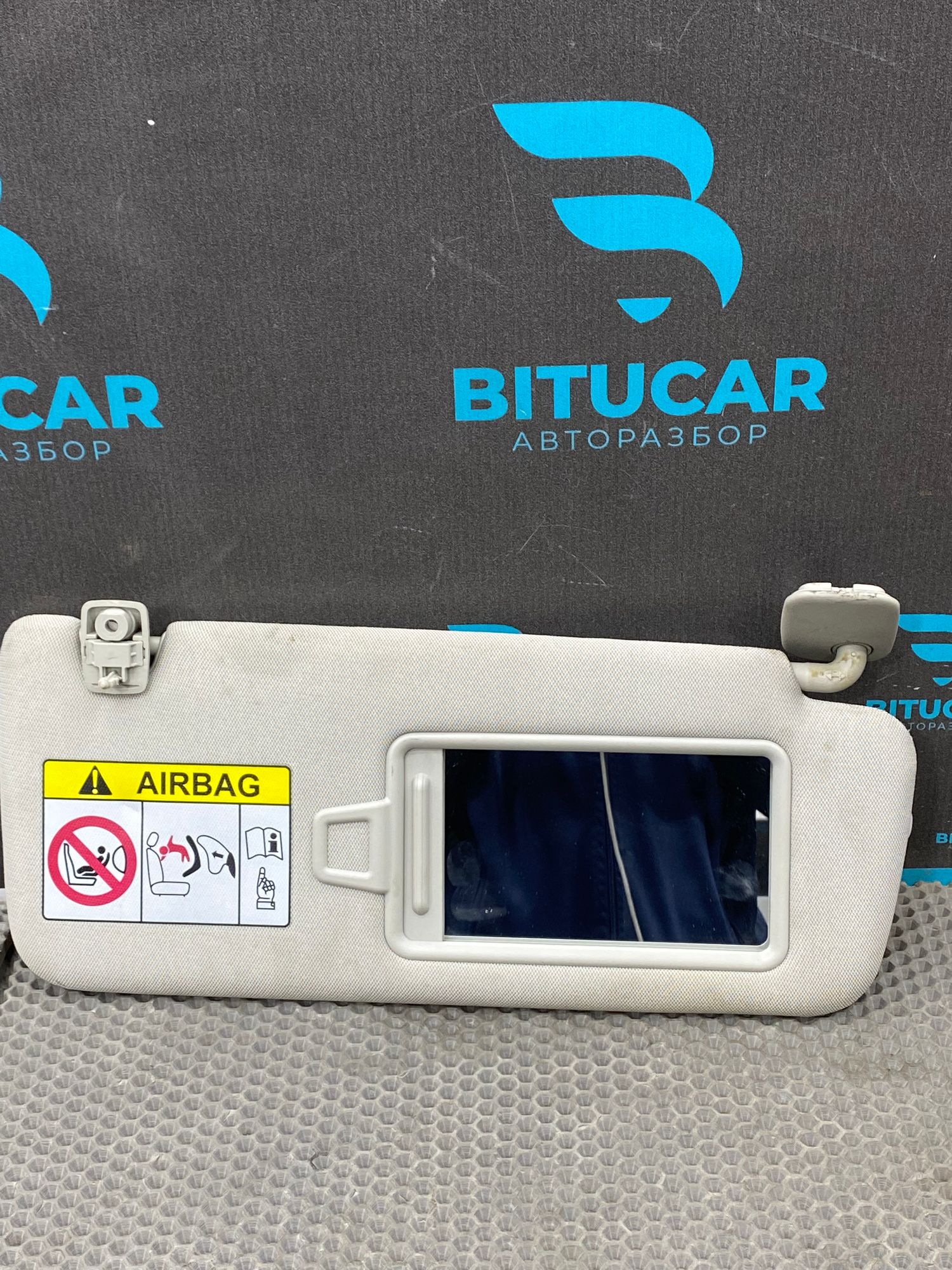 https://ycs.partsauto.market/partsauto-images/thmbs/userImages/c8f07ba63eb5b2f0f6006ea854bf8f7d/part/72c210d1-48d5-403a-a3a0-3046d26bdd6b_1769077405758.jpg