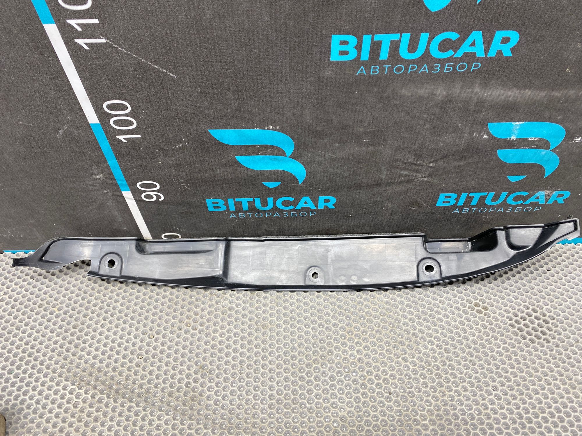 https://ycs.partsauto.market/partsauto-images/thmbs/userImages/c8f07ba63eb5b2f0f6006ea854bf8f7d/part/7477572e-6438-4b5b-99e7-2402a92af41a_1777014376286.jpg