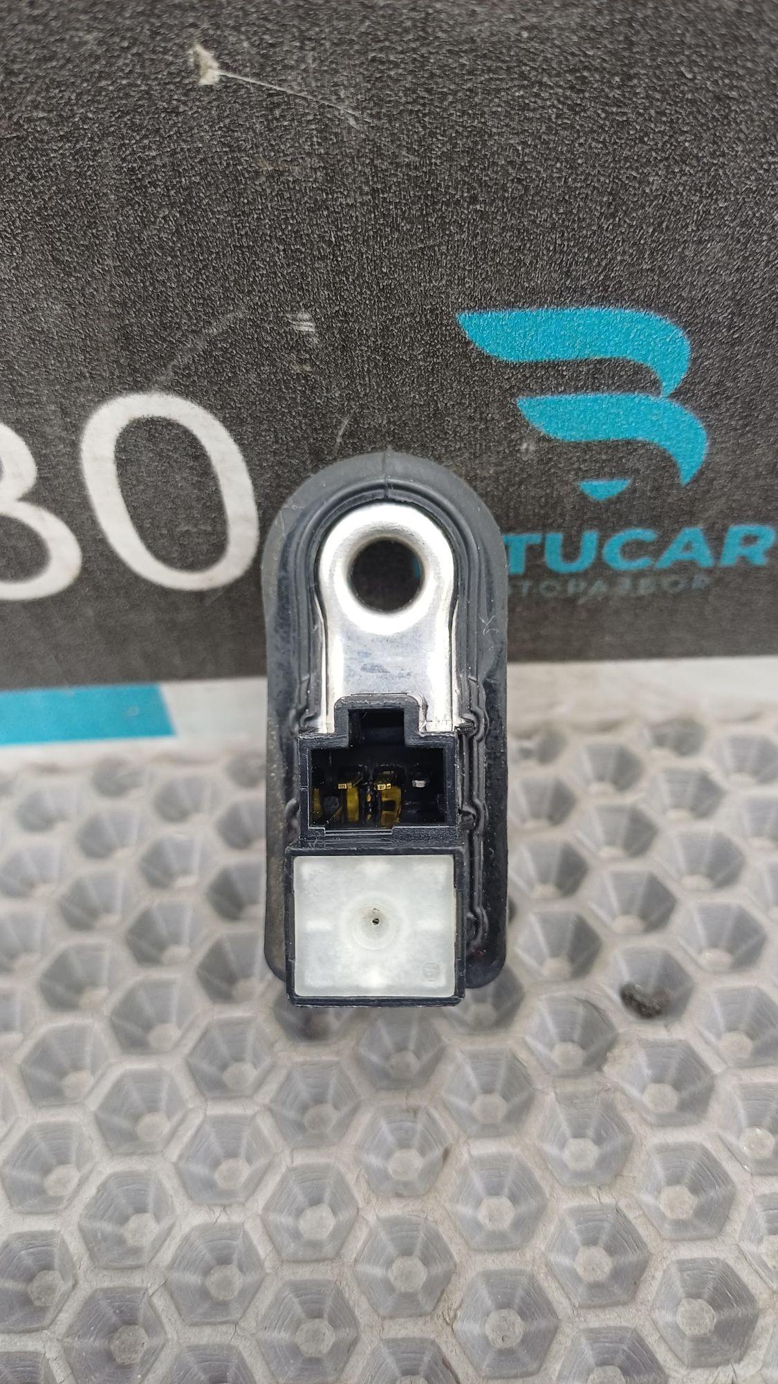 https://ycs.partsauto.market/partsauto-images/thmbs/userImages/c8f07ba63eb5b2f0f6006ea854bf8f7d/part/750743d7-07d0-4e19-9ab3-ac4611b454ee_1774869797953.jpg