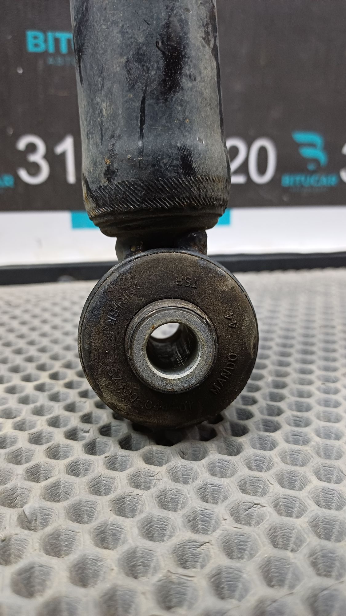 https://ycs.partsauto.market/partsauto-images/thmbs/userImages/c8f07ba63eb5b2f0f6006ea854bf8f7d/part/765f17d0-bc9f-4f2e-9a39-fda46583e7d9_1777119804258.jpg