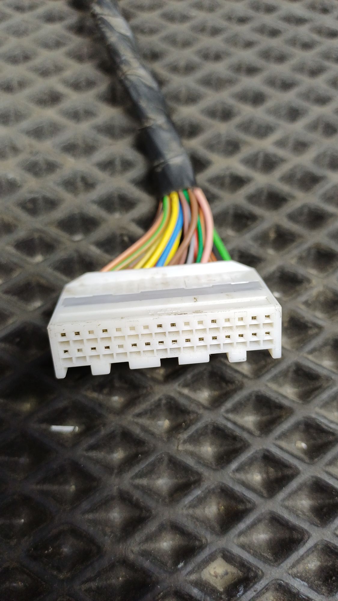 https://ycs.partsauto.market/partsauto-images/thmbs/userImages/c8f07ba63eb5b2f0f6006ea854bf8f7d/part/775dbe0f-3b05-4701-931f-eac1a5557a9b_1777541378179.jpg