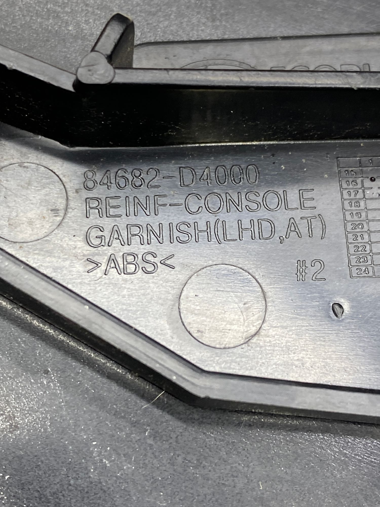 https://ycs.partsauto.market/partsauto-images/thmbs/userImages/c8f07ba63eb5b2f0f6006ea854bf8f7d/part/78664313-b900-4d83-98e5-1cdc9c2f6155_1777801204198.jpg