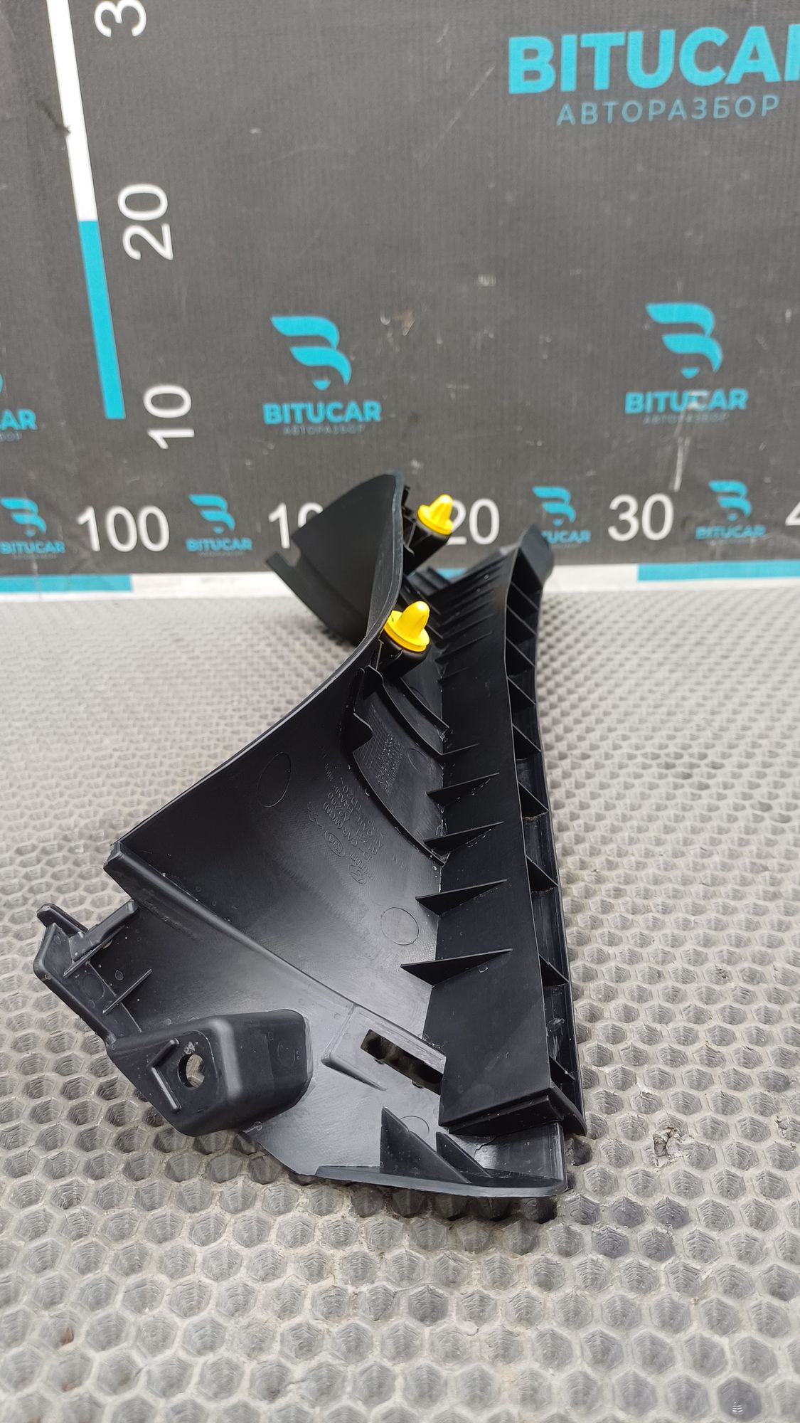 https://ycs.partsauto.market/partsauto-images/thmbs/userImages/c8f07ba63eb5b2f0f6006ea854bf8f7d/part/793cb5a9-b7f6-45c2-8af3-c72e4486c4dc_1777364489399.jpg