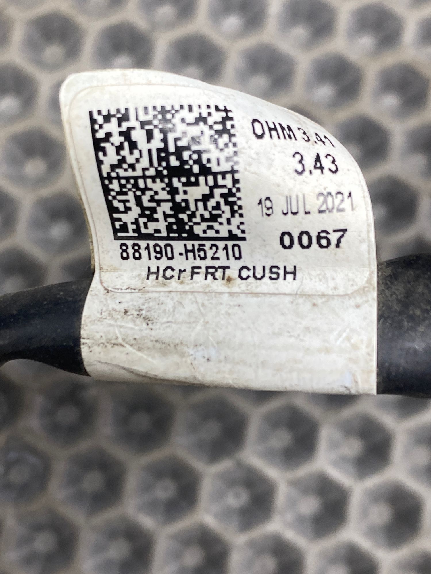 https://ycs.partsauto.market/partsauto-images/thmbs/userImages/c8f07ba63eb5b2f0f6006ea854bf8f7d/part/797ad64c-5681-4400-bf5c-ca09b4ca2f6f_1777037580978.jpg